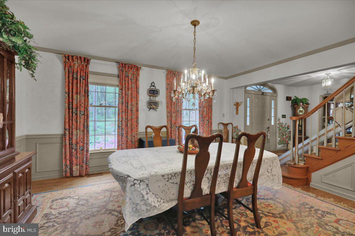 THE OAKS - Residential