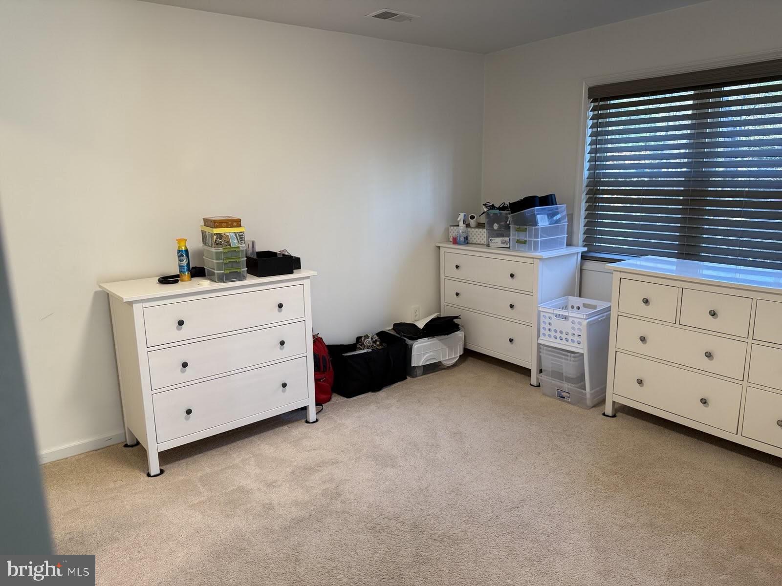 OAK RIDGE ESTATES - Residential