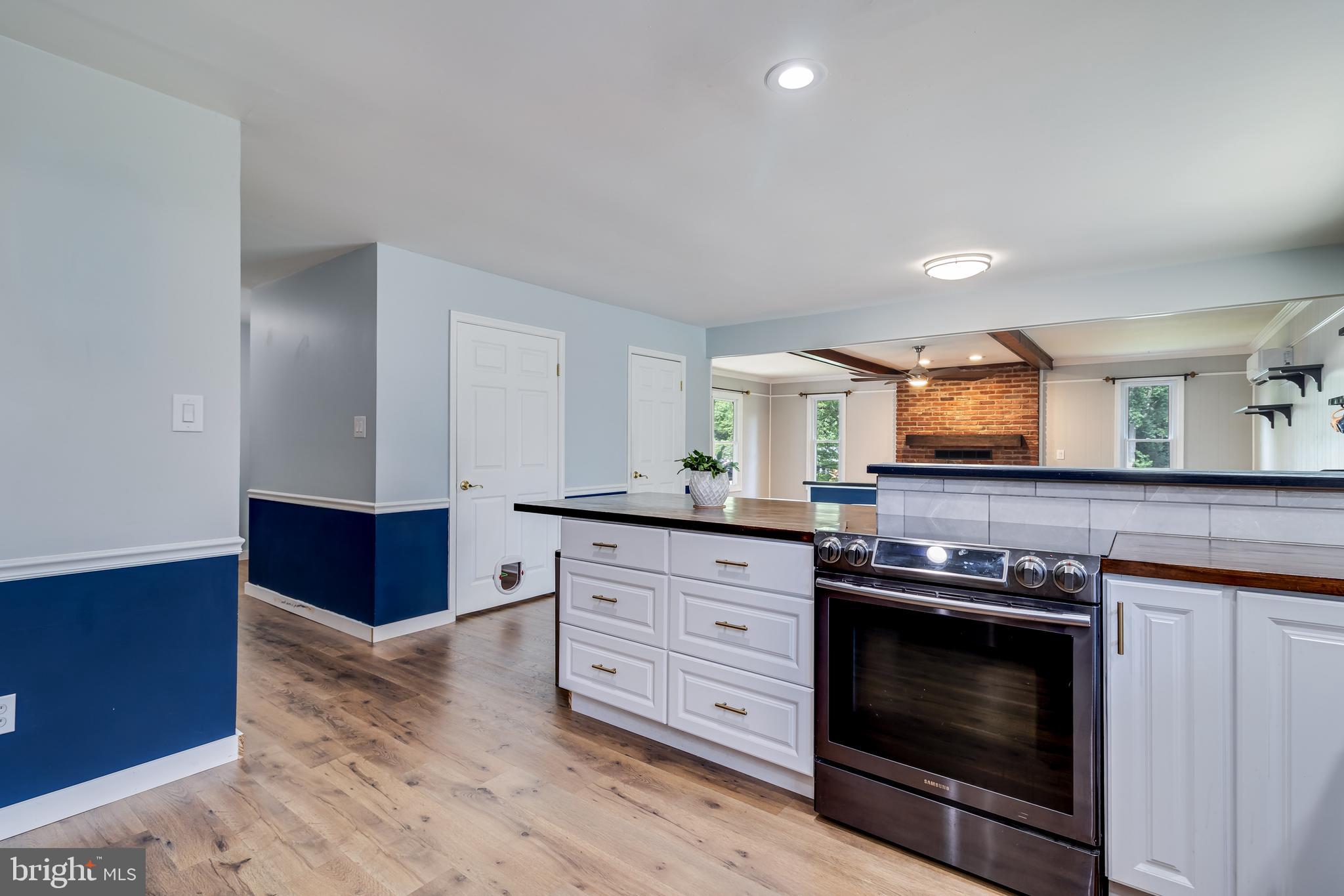 507 SCARLET OAK ROAD