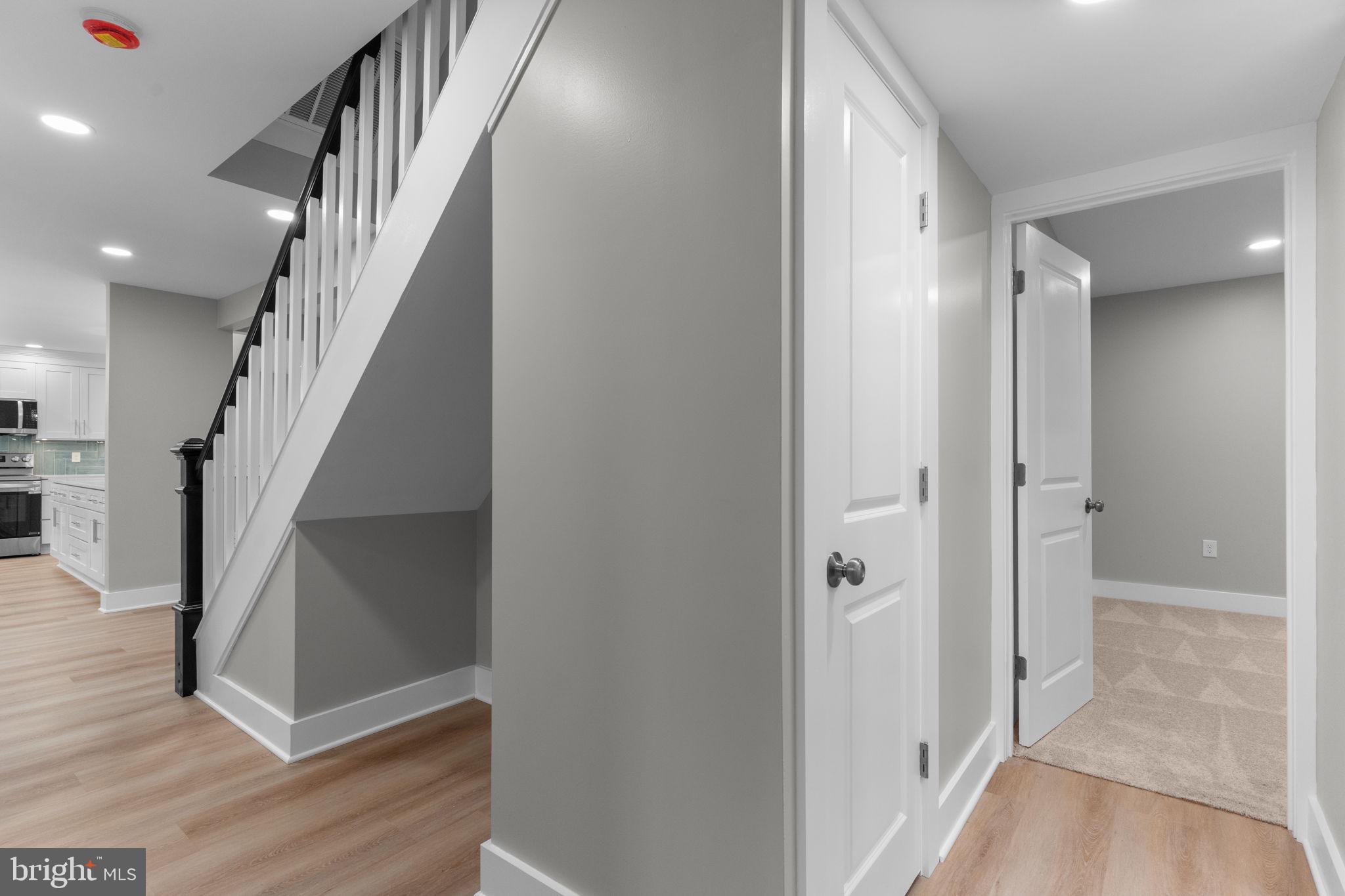 RED ROSE GATE - Residential