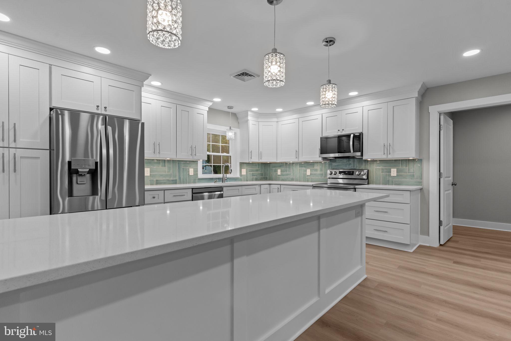 RED ROSE GATE - Residential