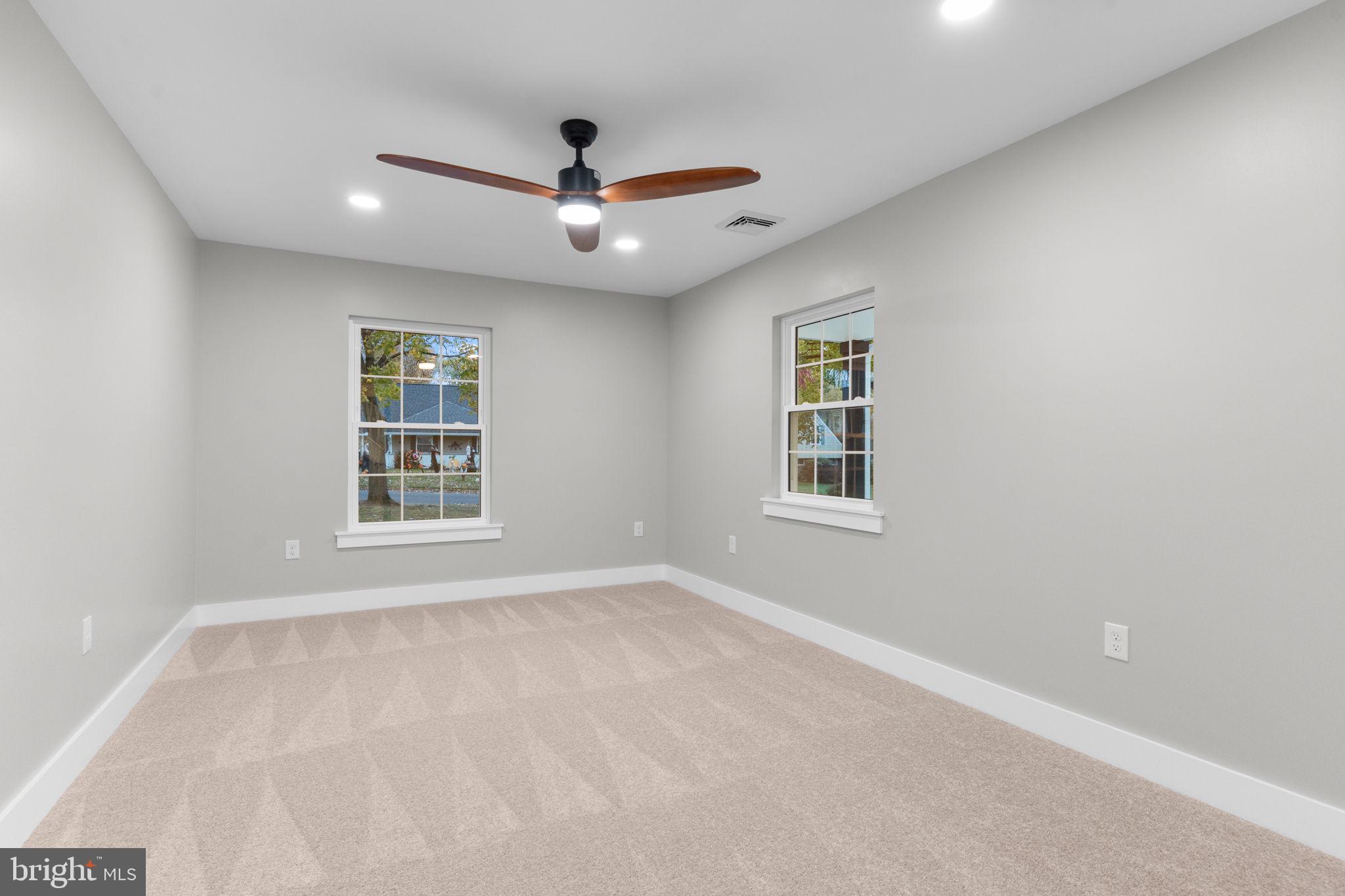 RED ROSE GATE - Residential