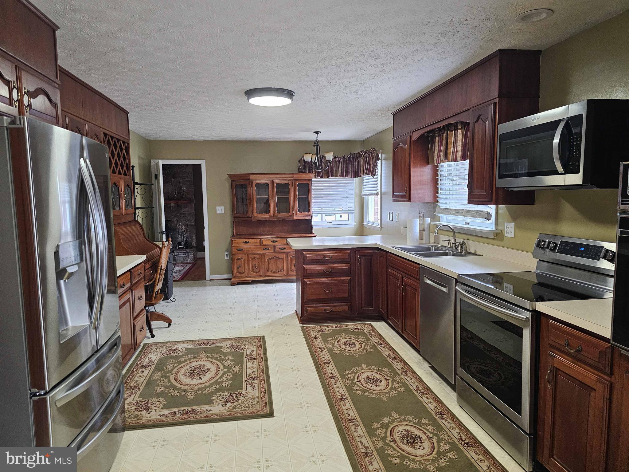 RANSON CORPORATION - Residential Lease