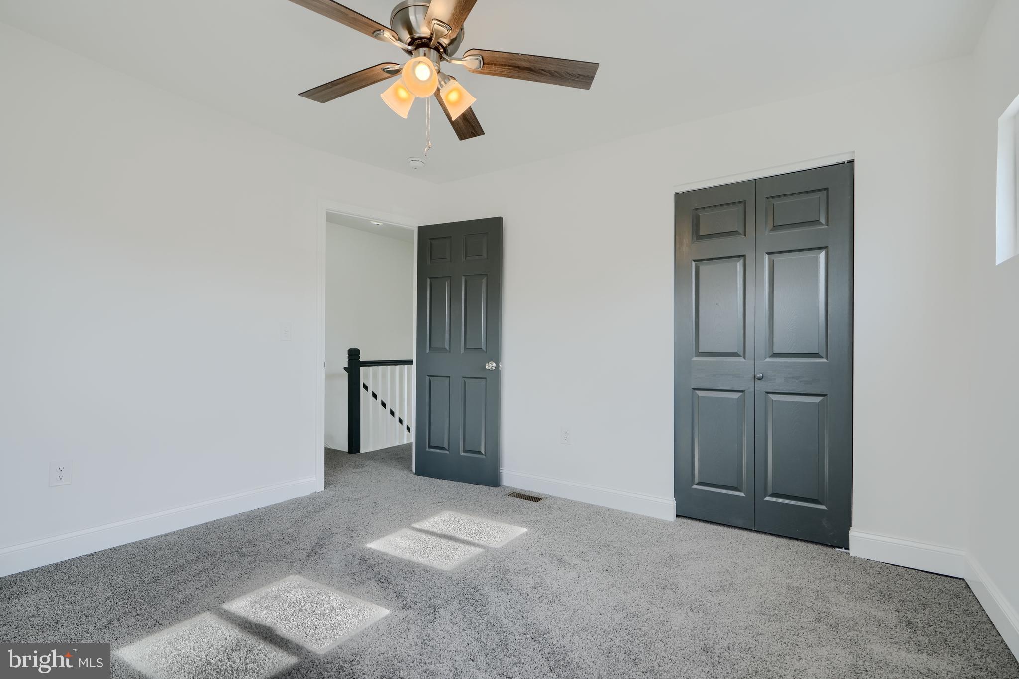 MAPLECREST - Residential