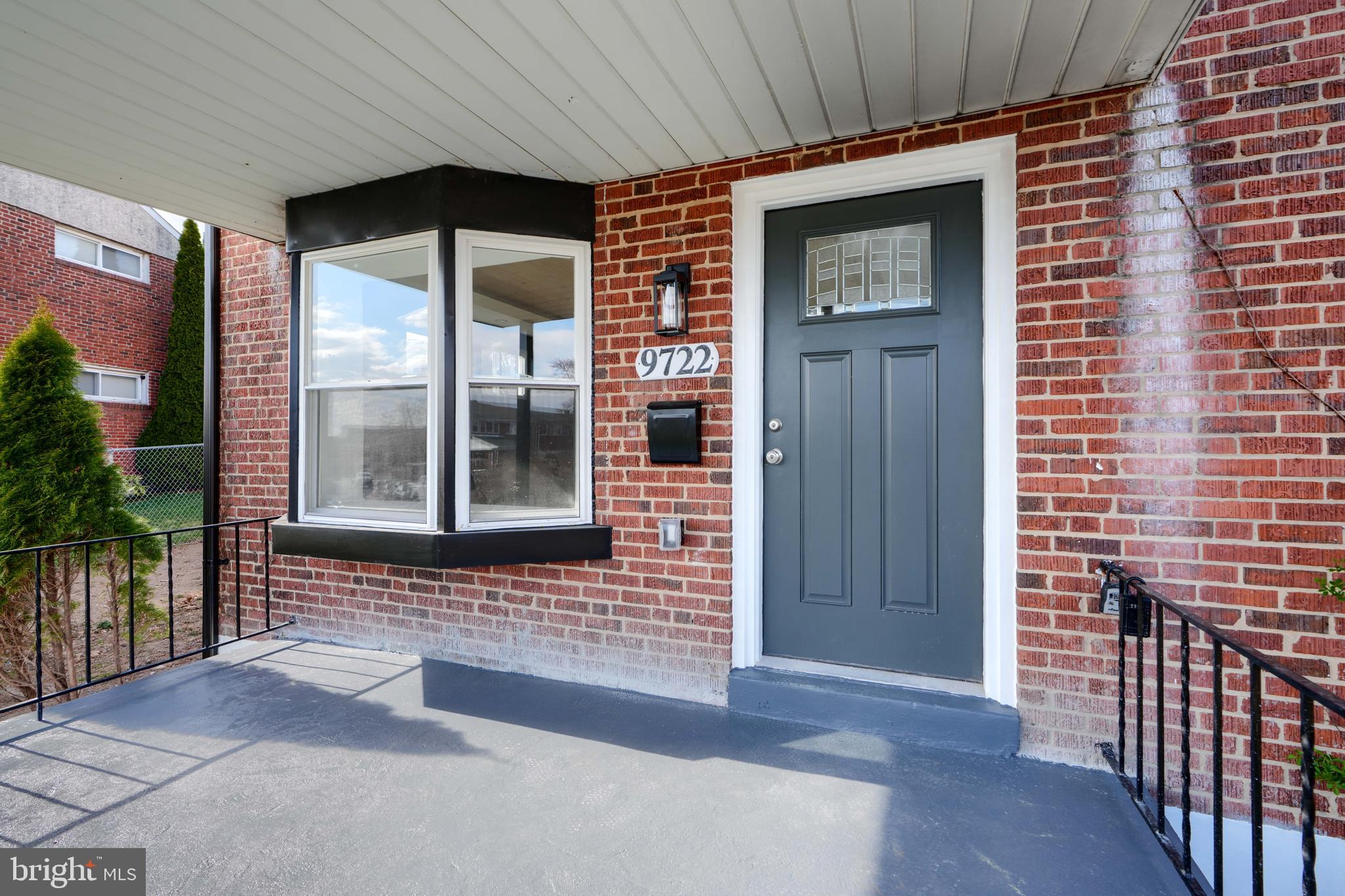 MAPLECREST - Residential