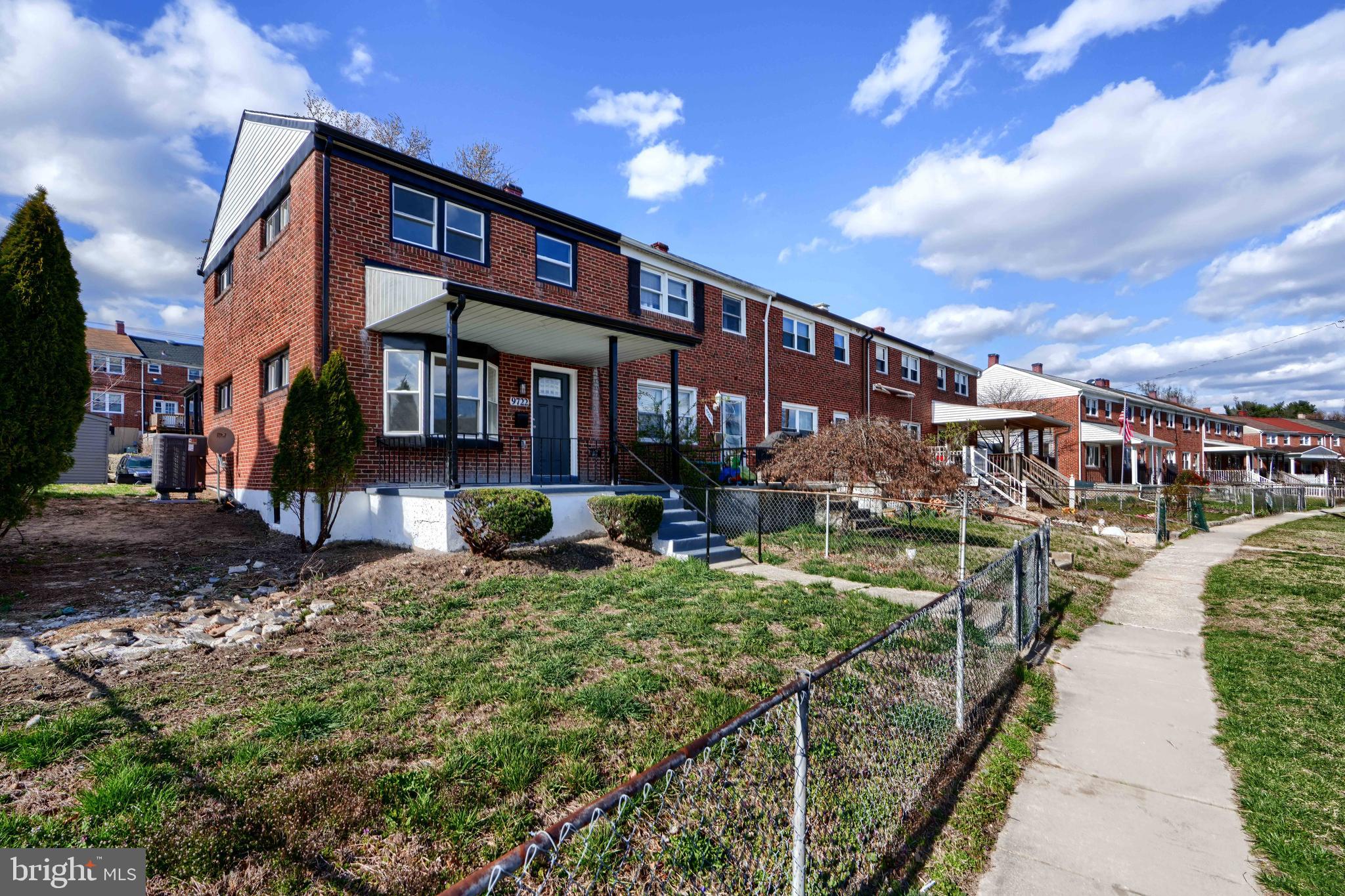 MAPLECREST - Residential