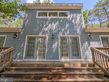 LAKE FERNDALE - Residential