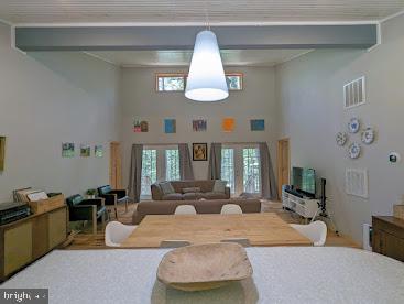 LAKE FERNDALE - Residential