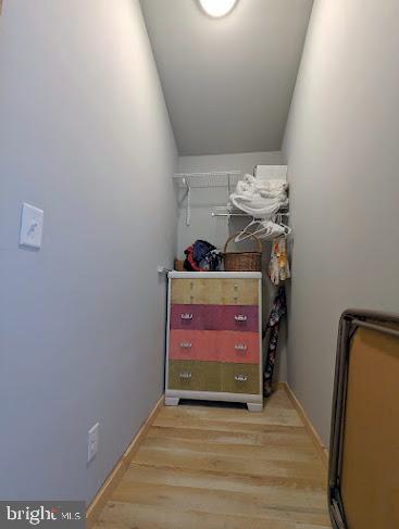 LAKE FERNDALE - Residential