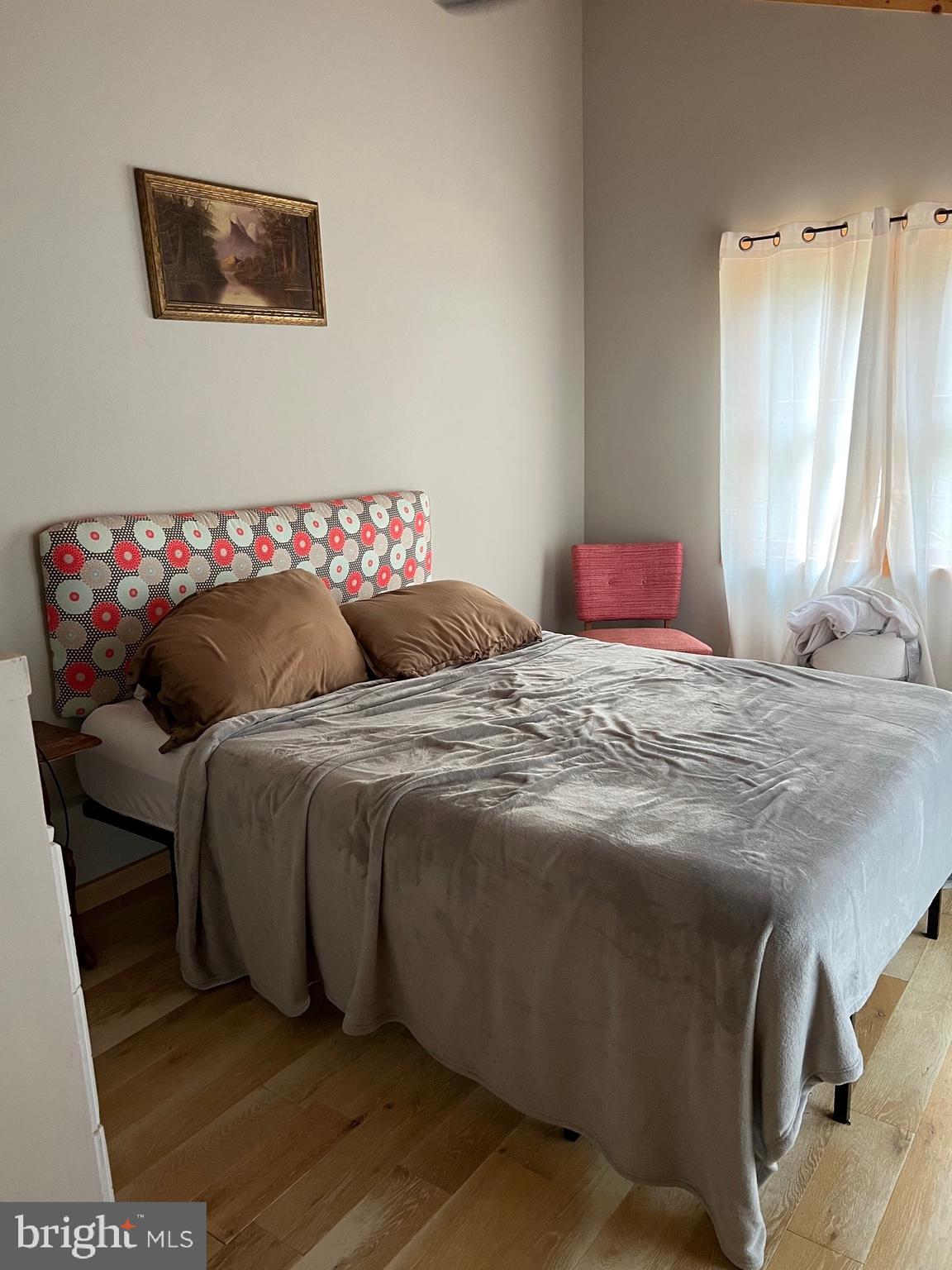 LAKE FERNDALE - Residential