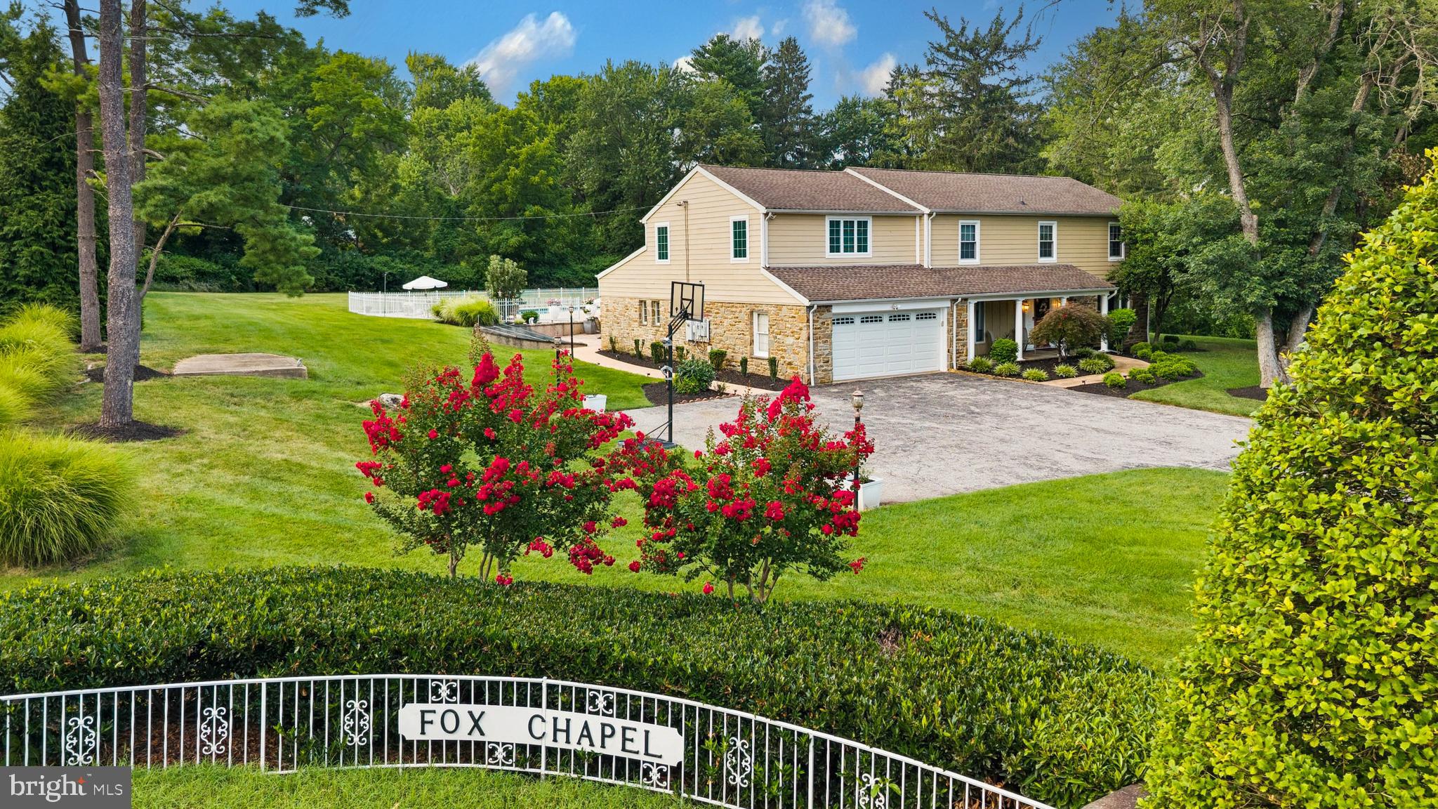 300 CHAPELWOOD LANE