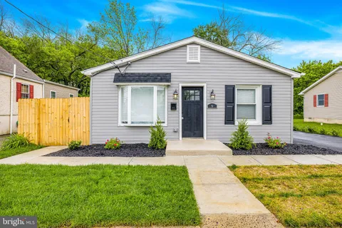 9 Meadowbrook Avenue, Wilmington, DE MLS: DENC2080640