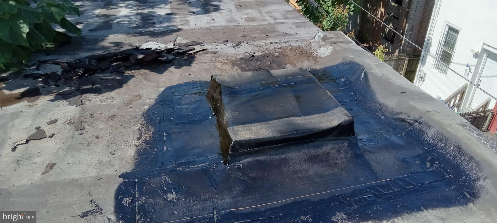 EAST SIDE - Residential