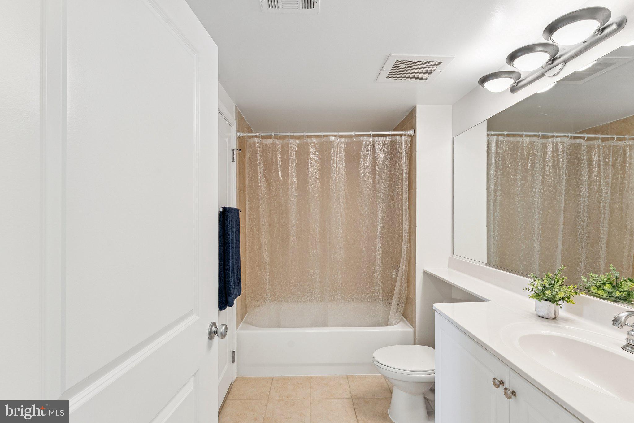 CONTINENTAL - Residential