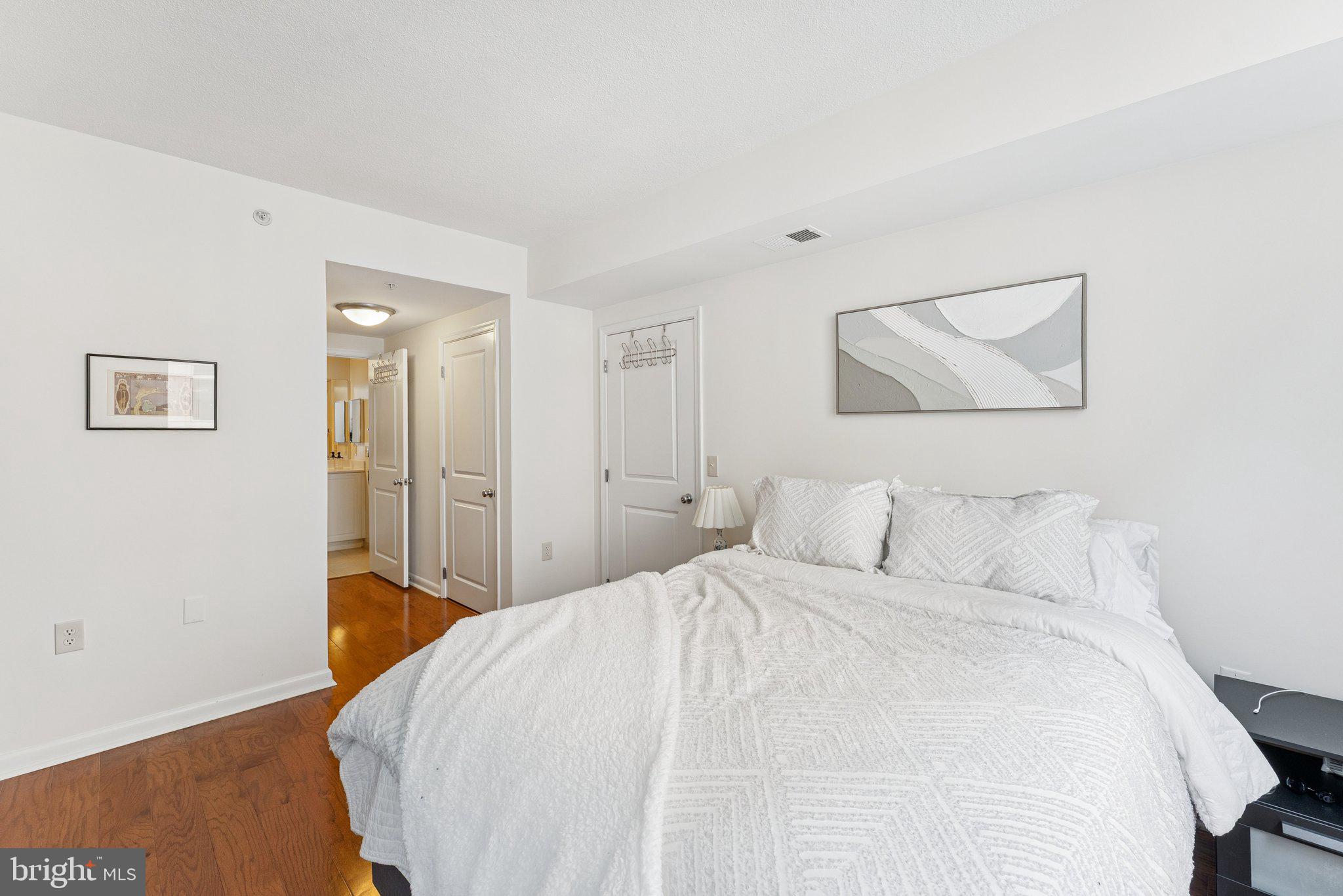 CONTINENTAL - Residential