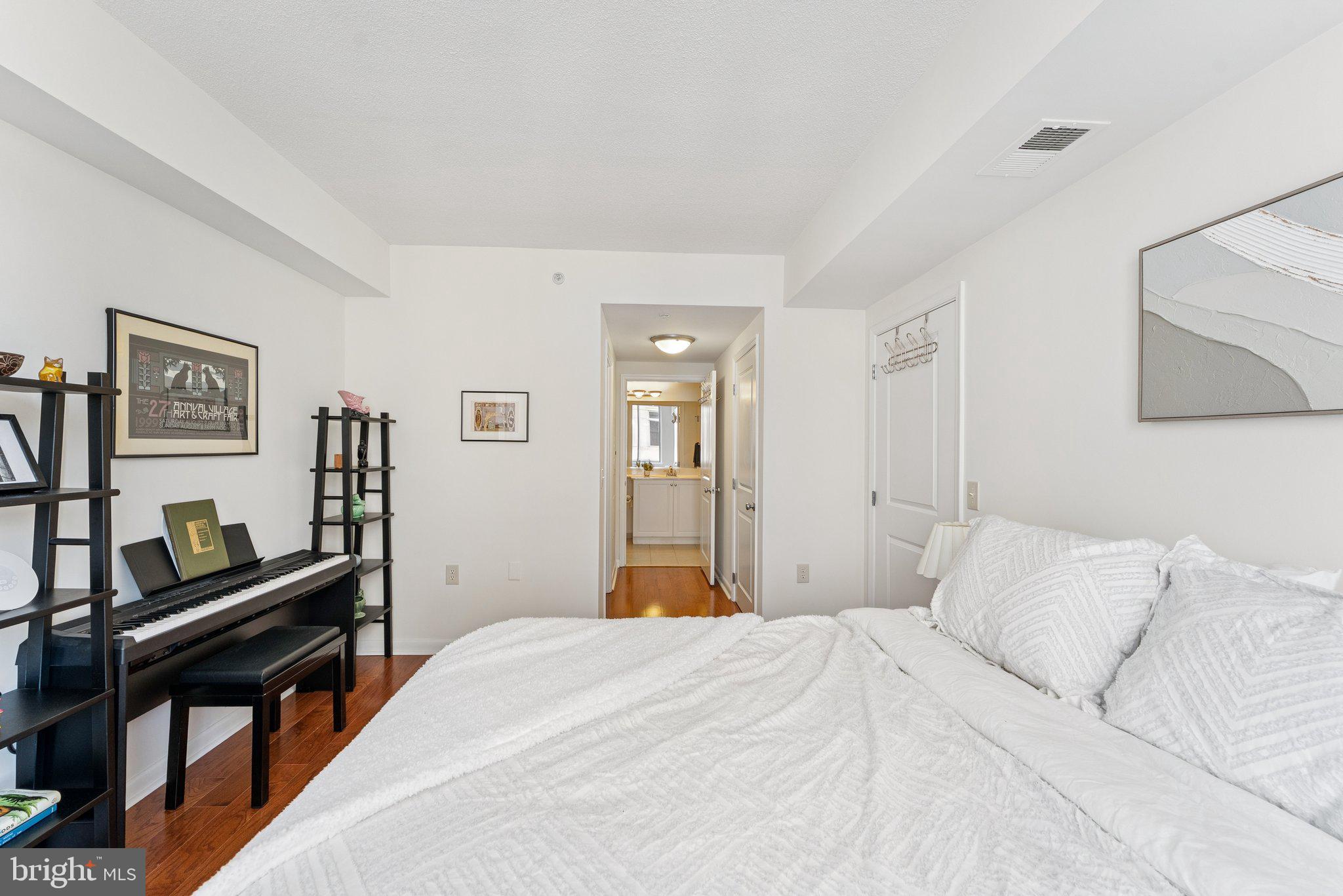 CONTINENTAL - Residential