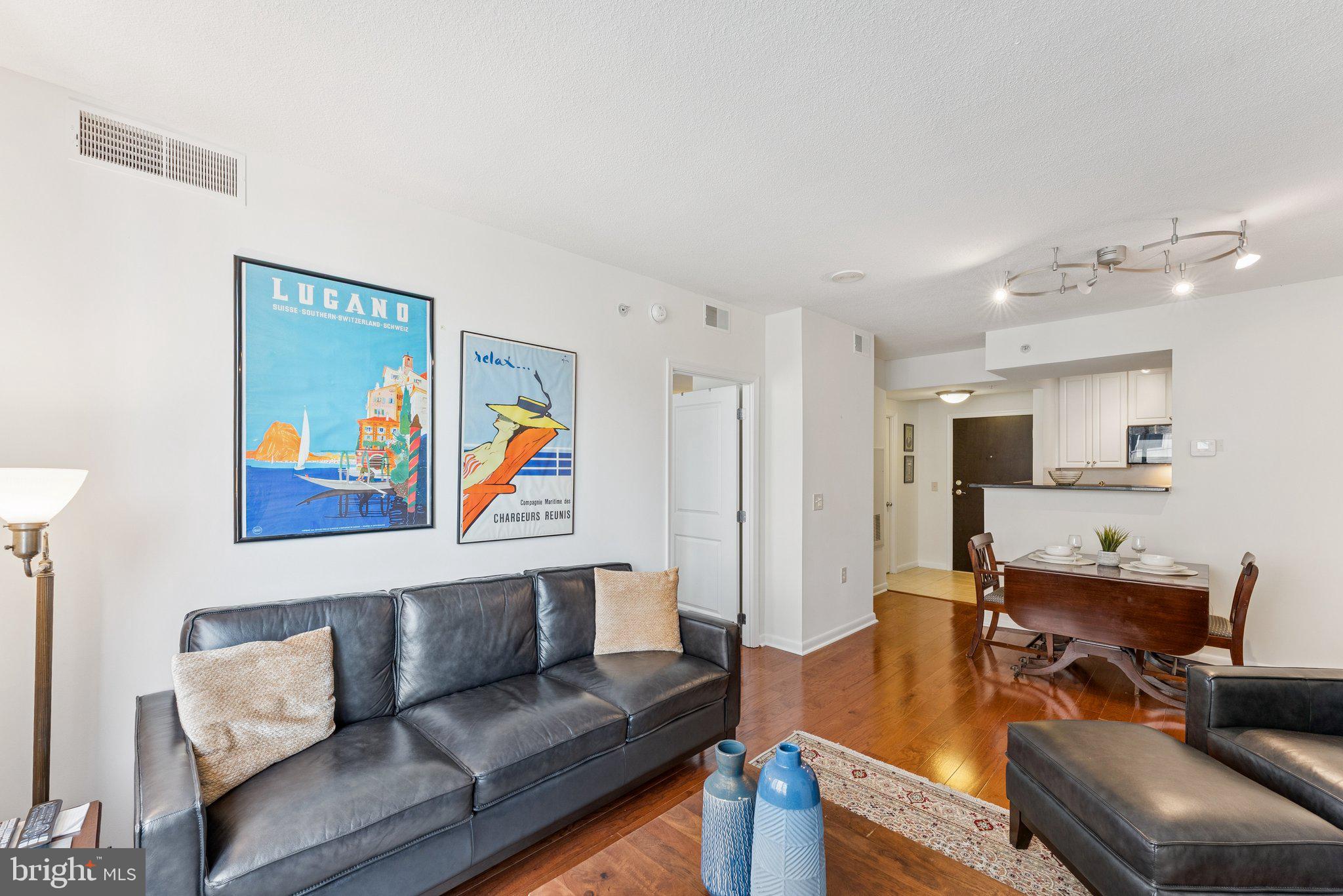 851 N GLEBE ROAD 718