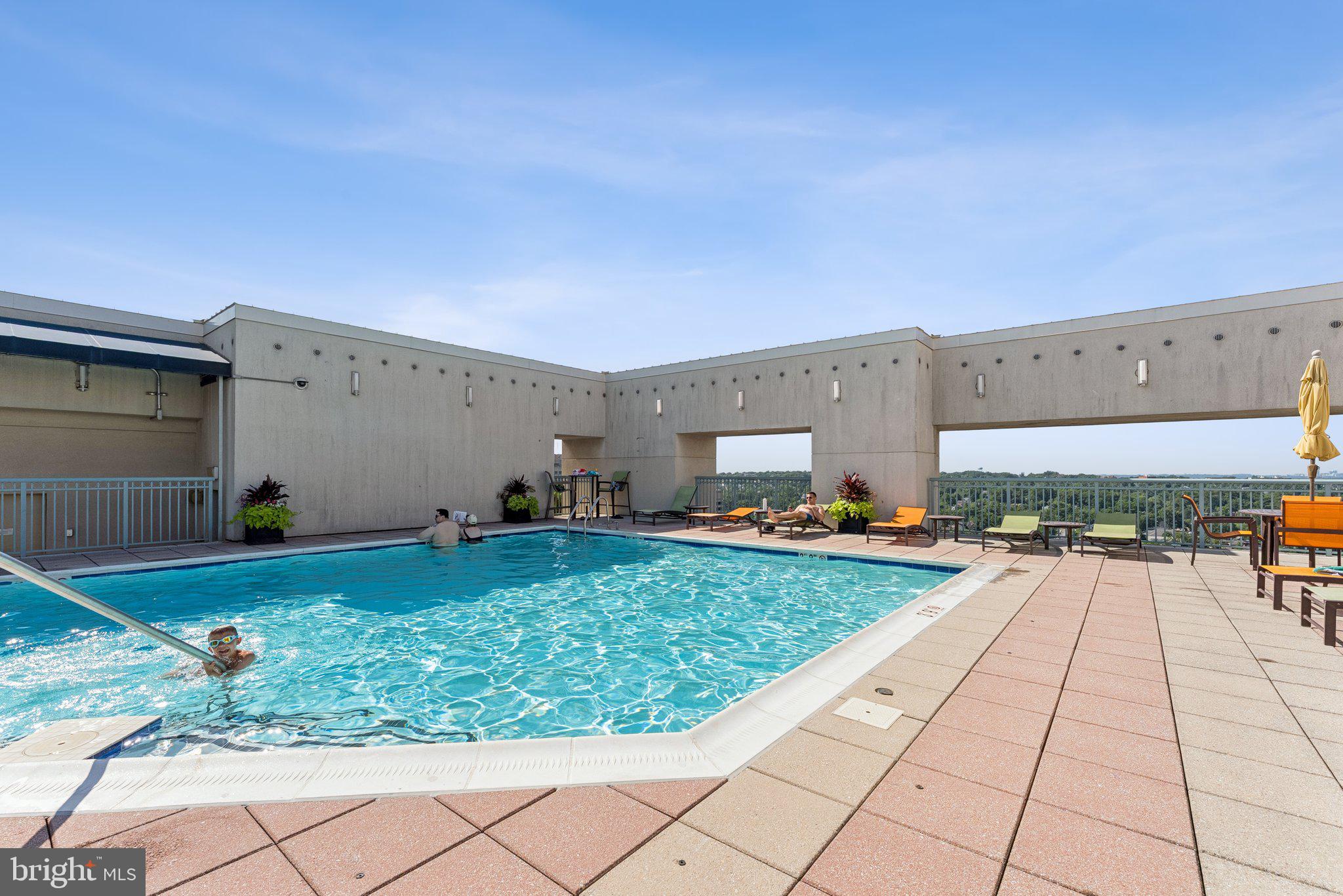 CONTINENTAL - Residential