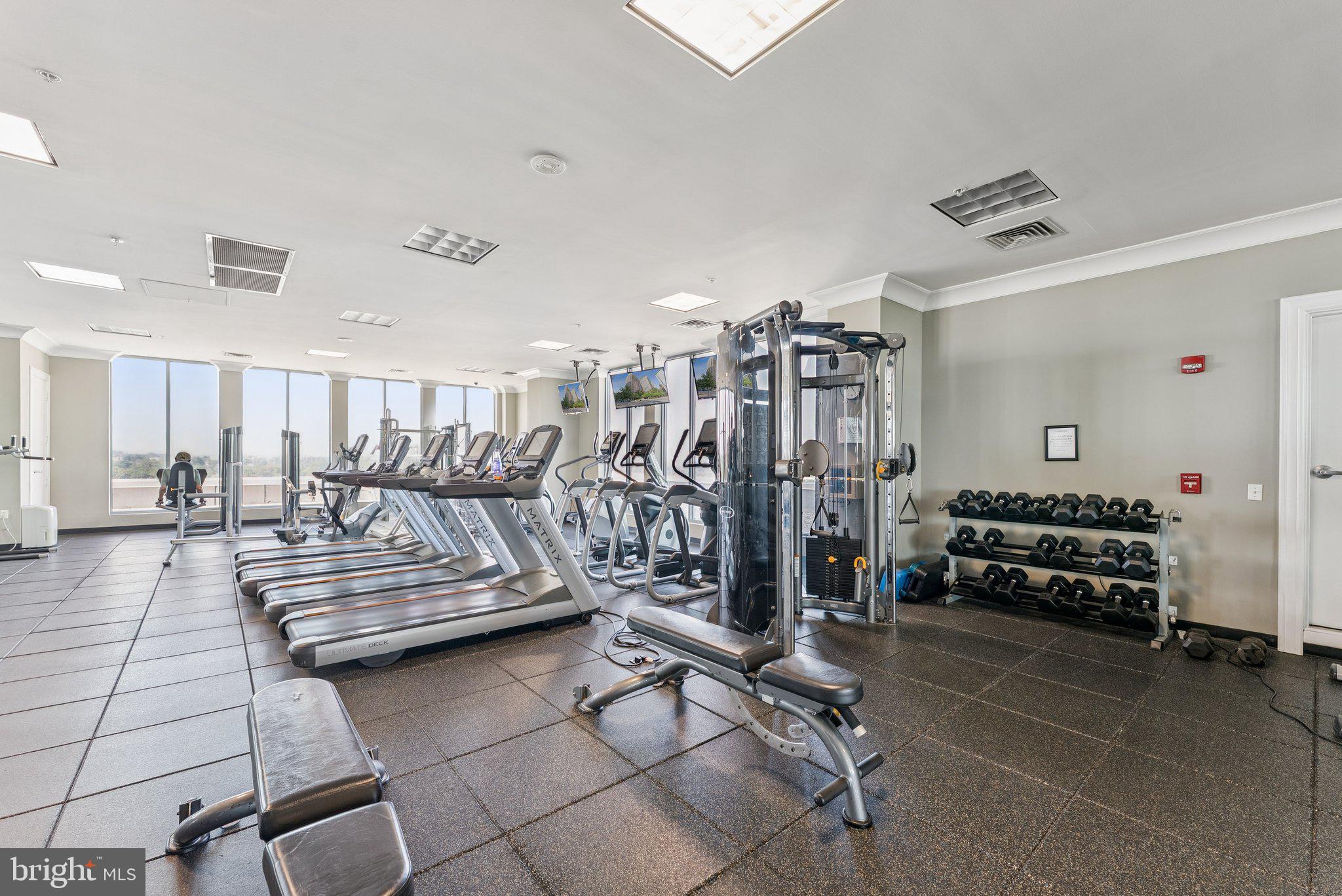 CONTINENTAL - Residential