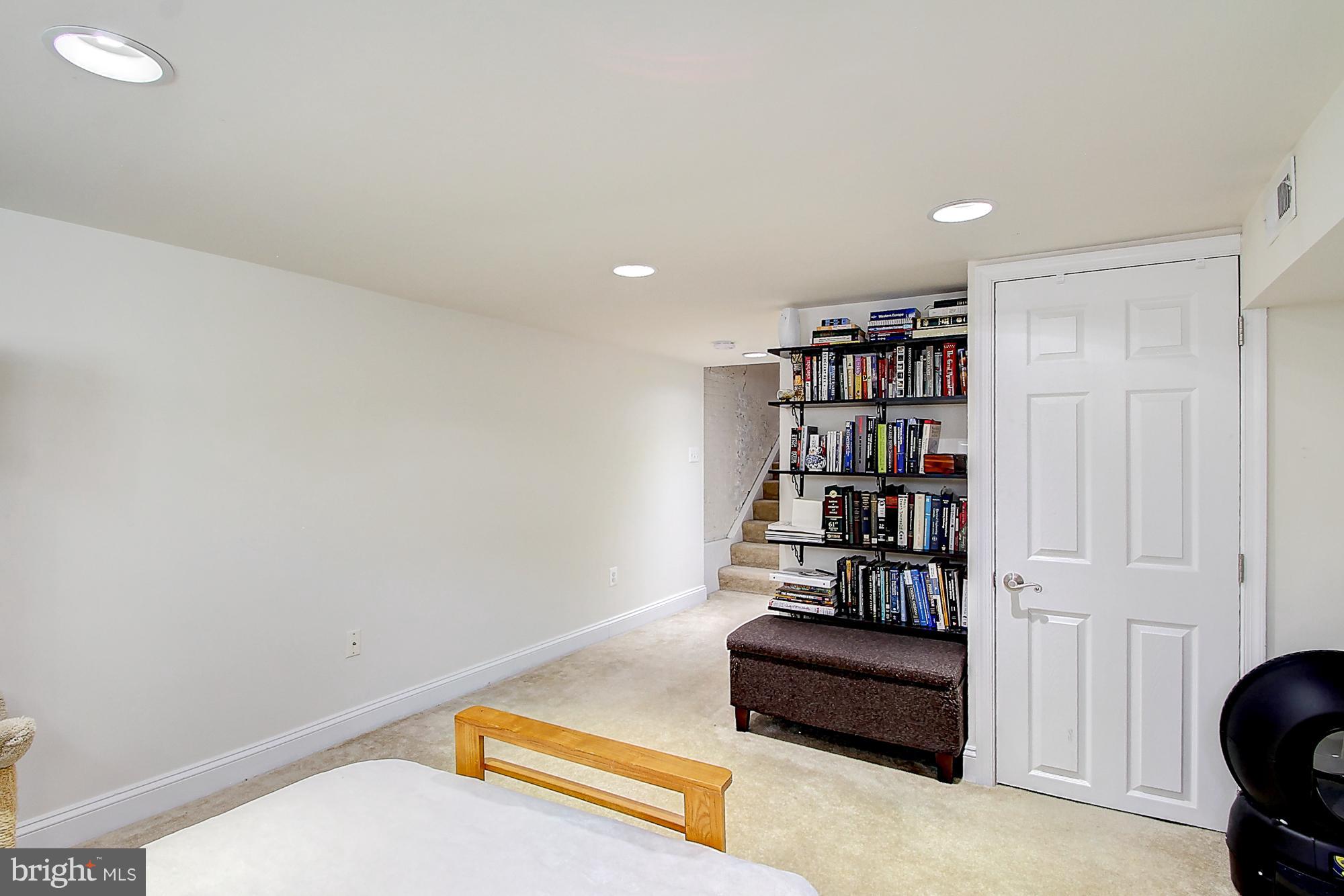 FEDERAL HILL HISTORIC DISTRICT - Residential Lease