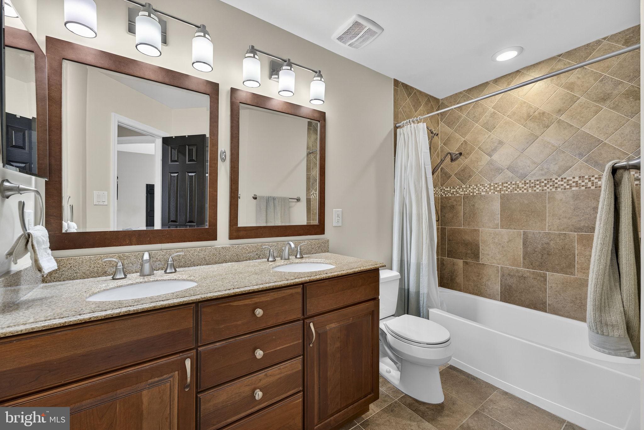 KINGSBROOKE - Residential