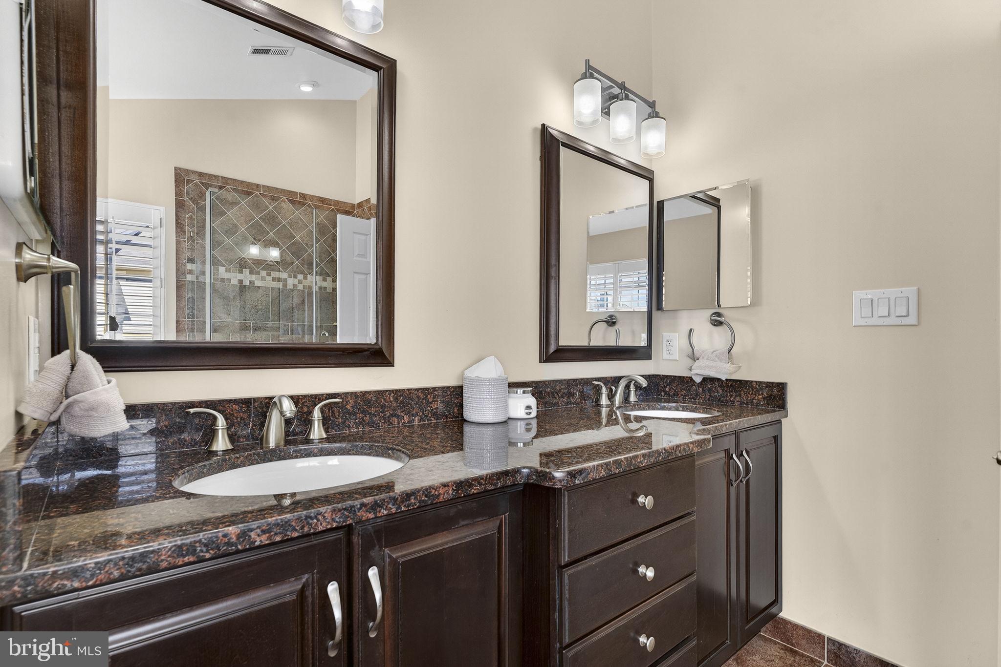 KINGSBROOKE - Residential