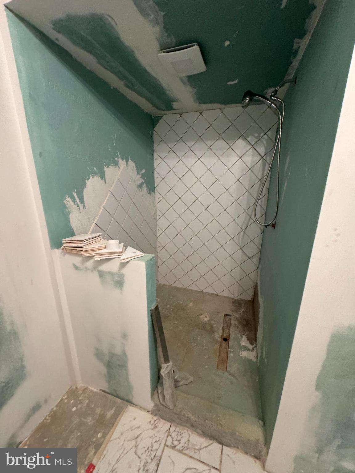 FRANKFORD - Residential