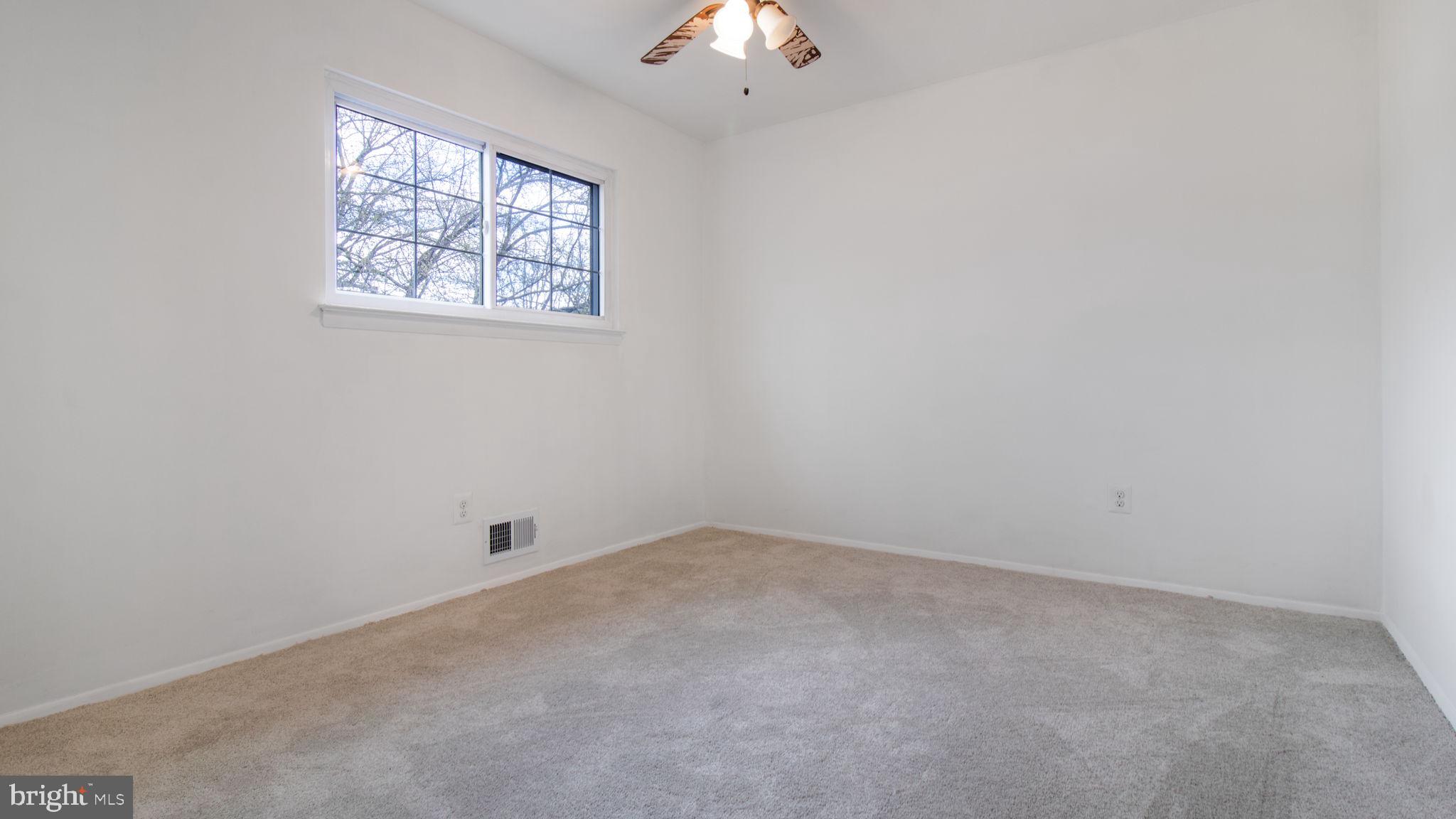 FOX CHAPEL - Residential