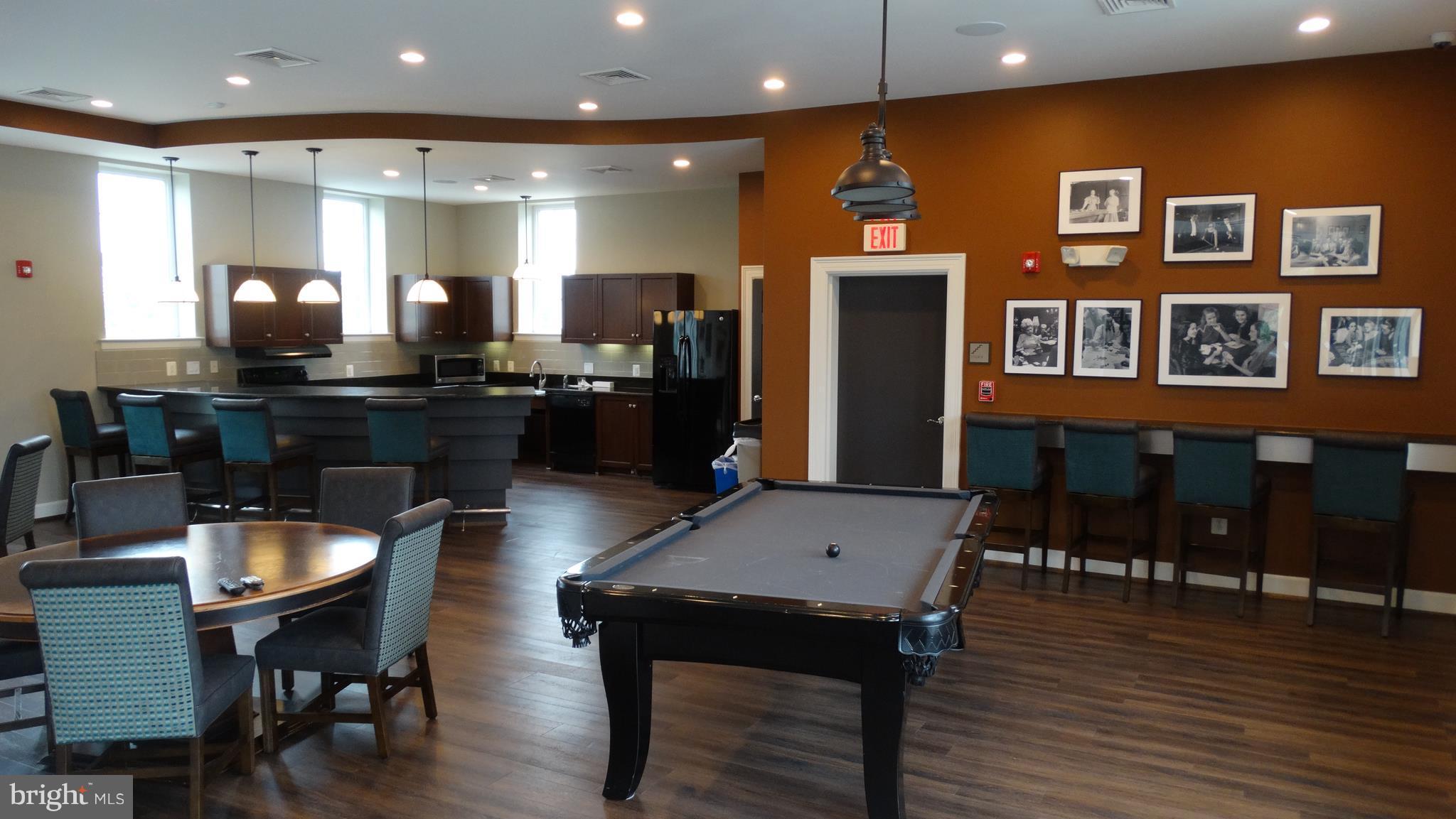 WEST VILLAGE OF SHIRLINGTON - Residential