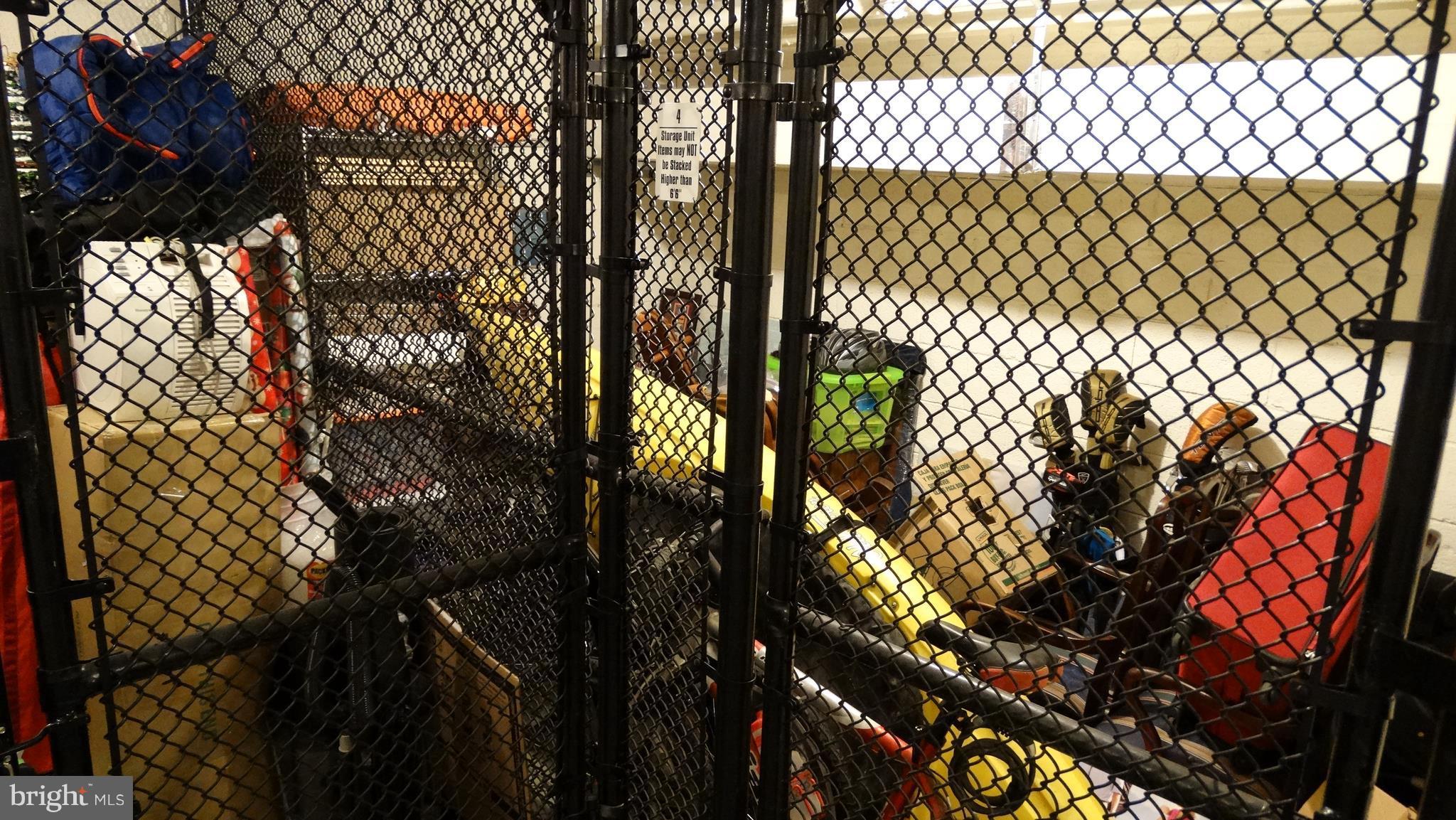 WEST VILLAGE OF SHIRLINGTON - Residential