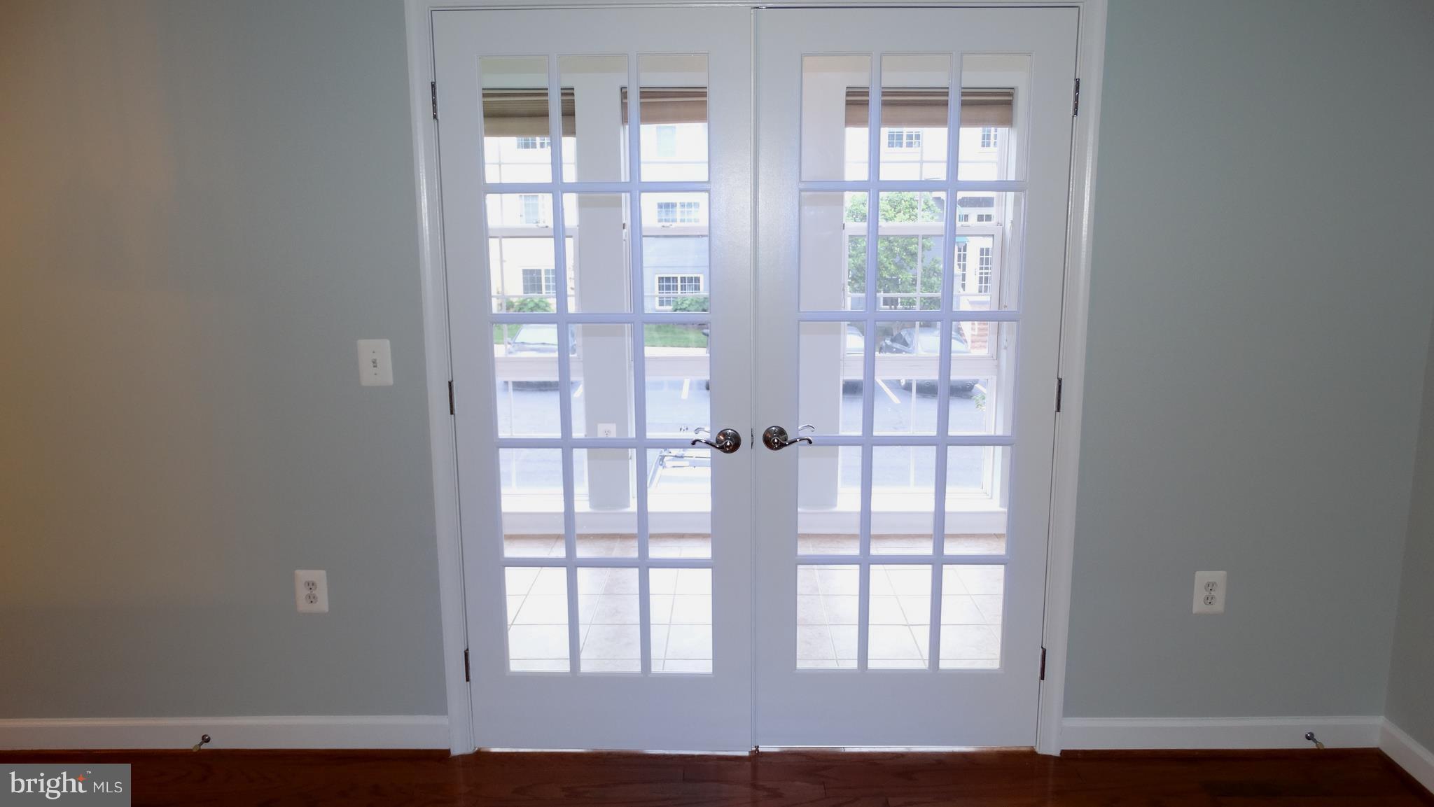 WEST VILLAGE OF SHIRLINGTON - Residential