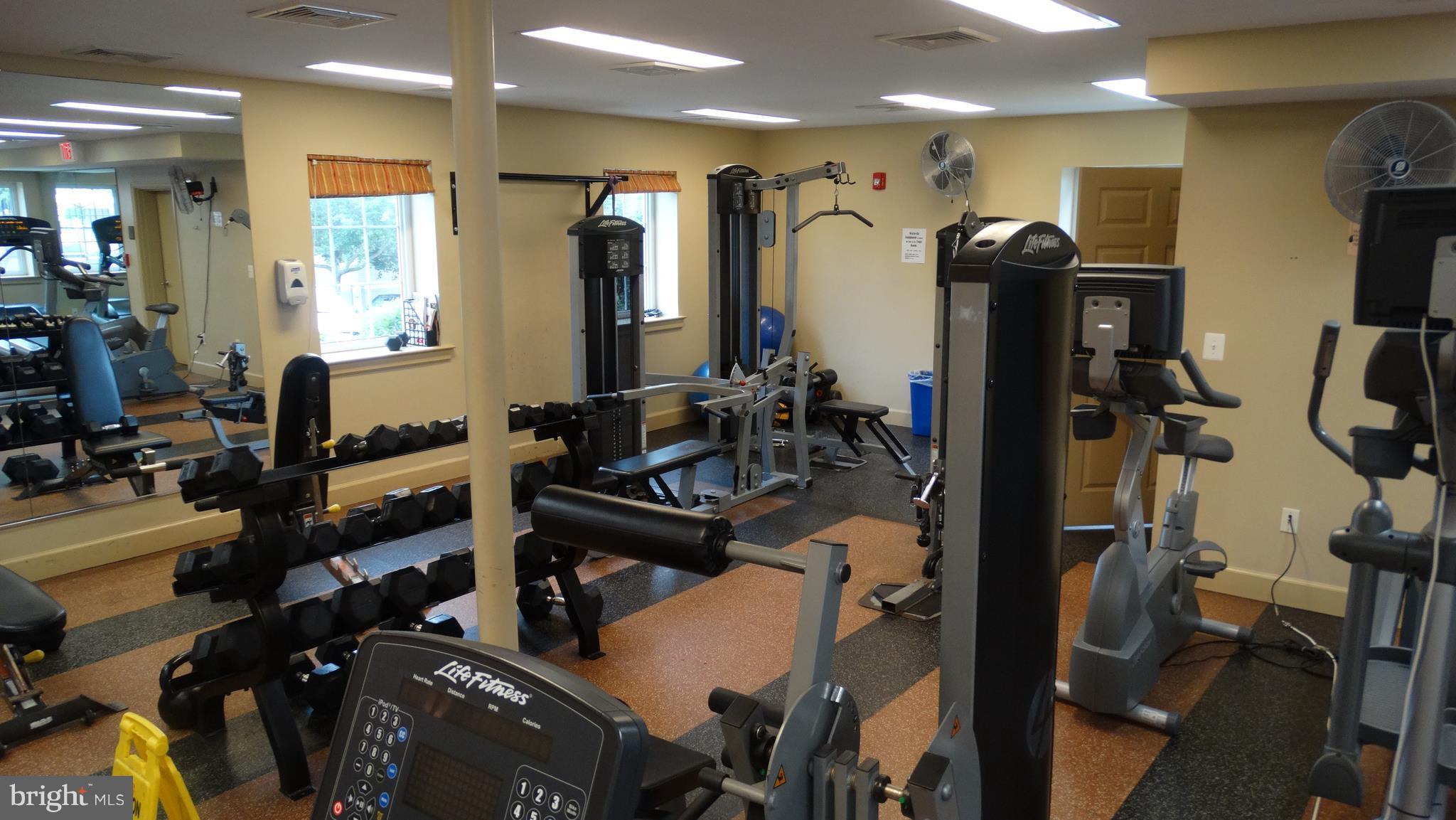 WEST VILLAGE OF SHIRLINGTON - Residential