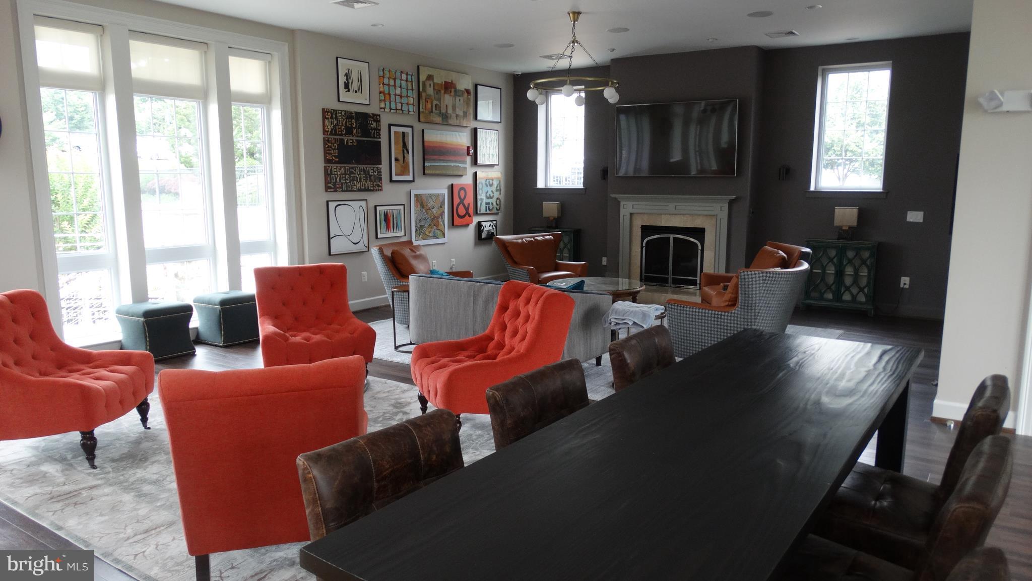 WEST VILLAGE OF SHIRLINGTON - Residential