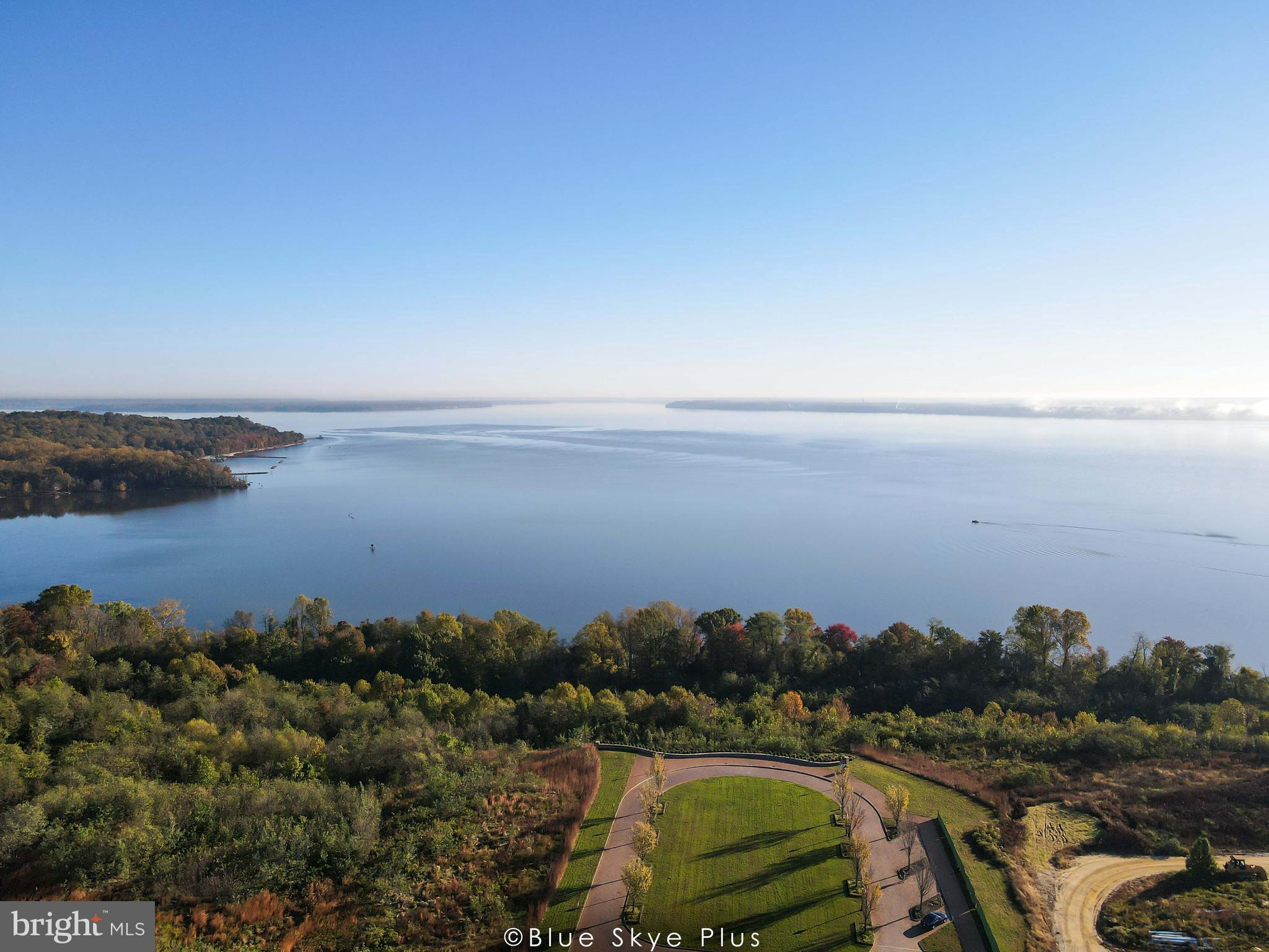 POTOMAC SHORES - Residential Lease