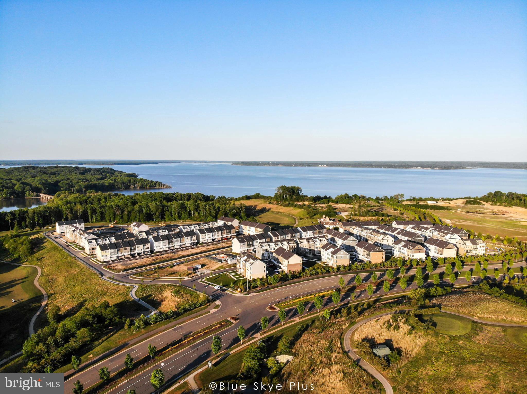 POTOMAC SHORES - Residential Lease