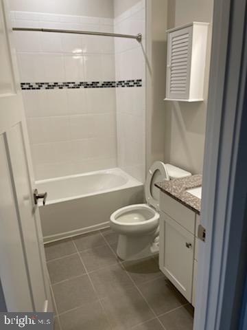 POTOMAC SHORES - Residential Lease