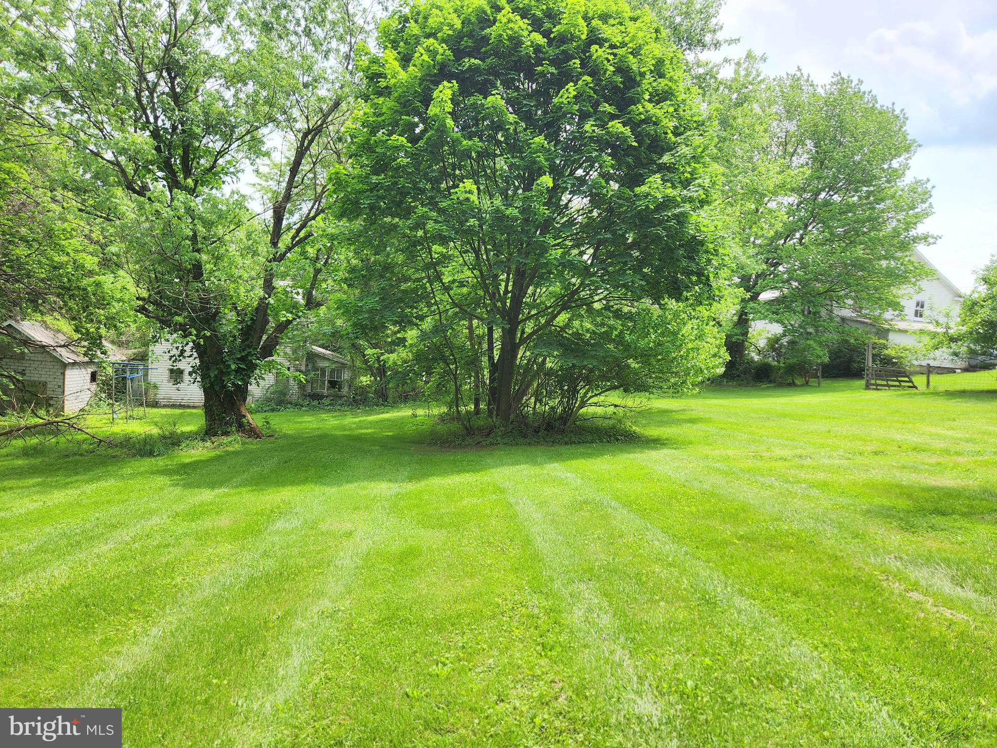 DAMASCUS OUTSIDE - Residential