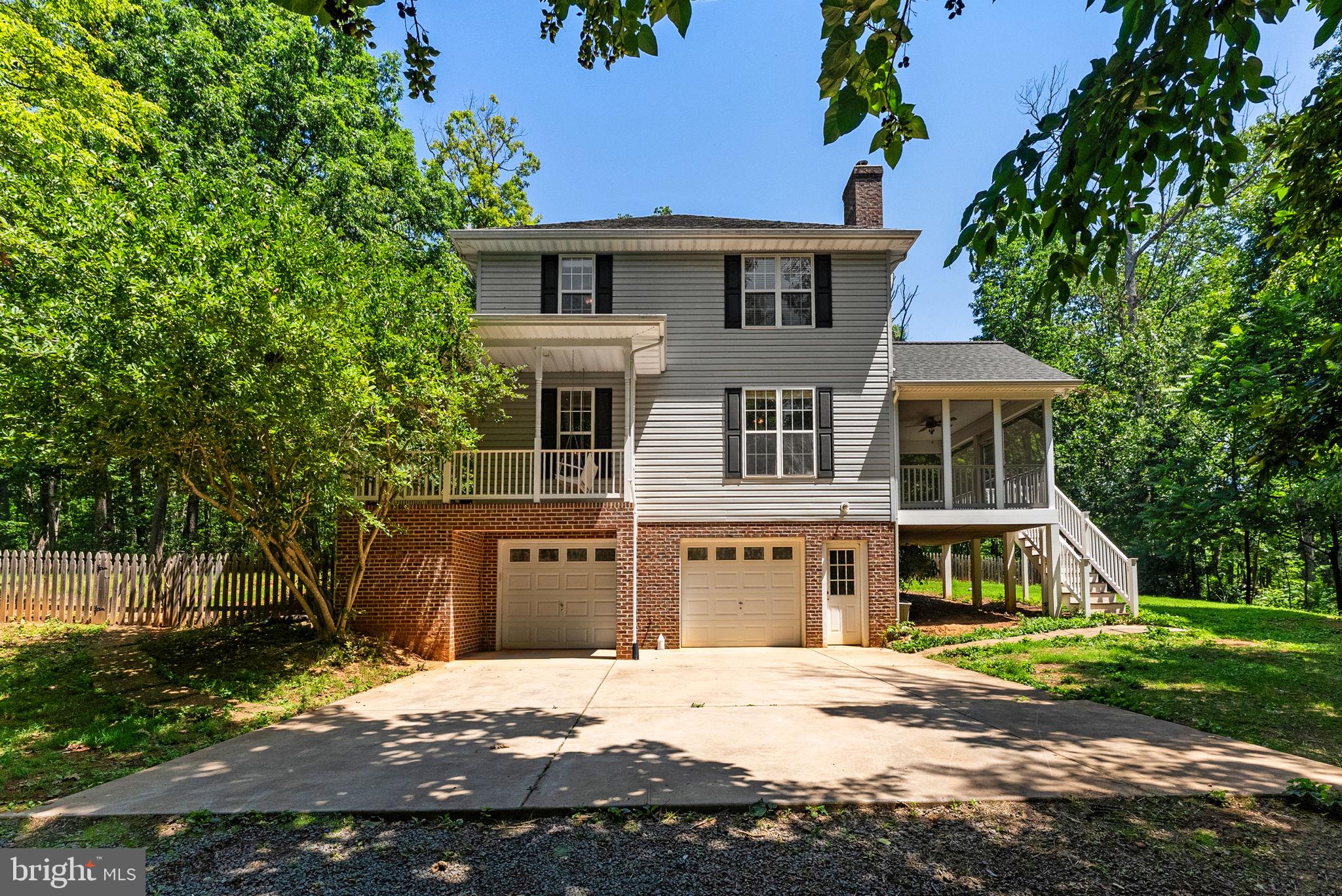 10275 MOUNTAIN RUN LAKE ROAD