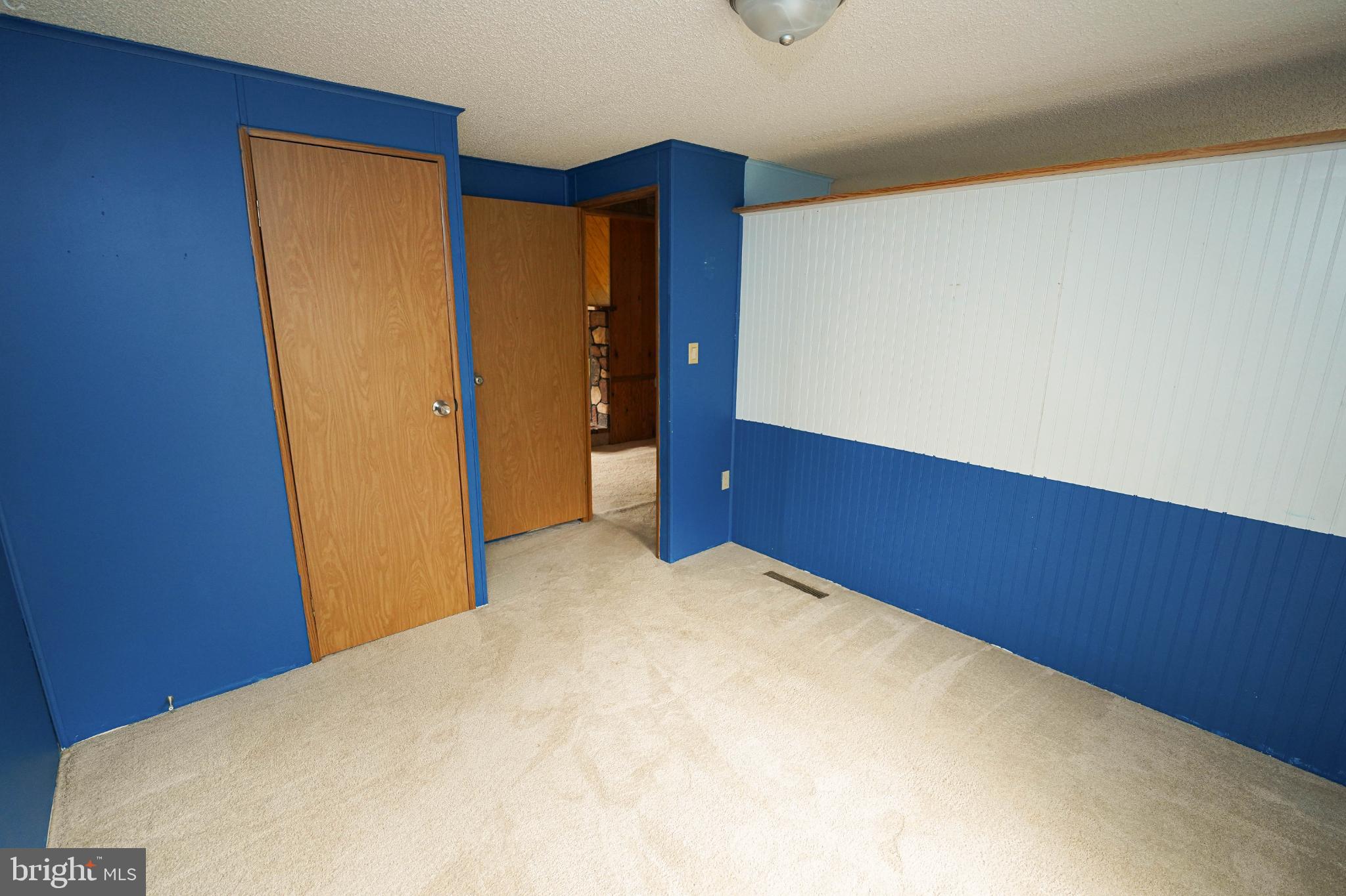 CEDARHURST ACRES - Residential