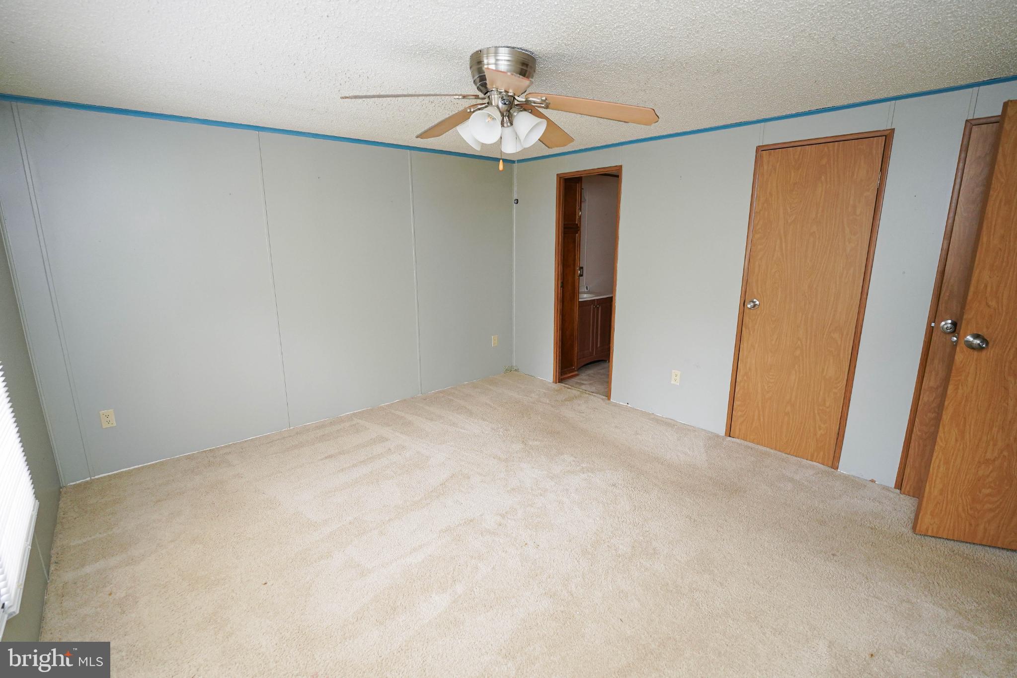 CEDARHURST ACRES - Residential