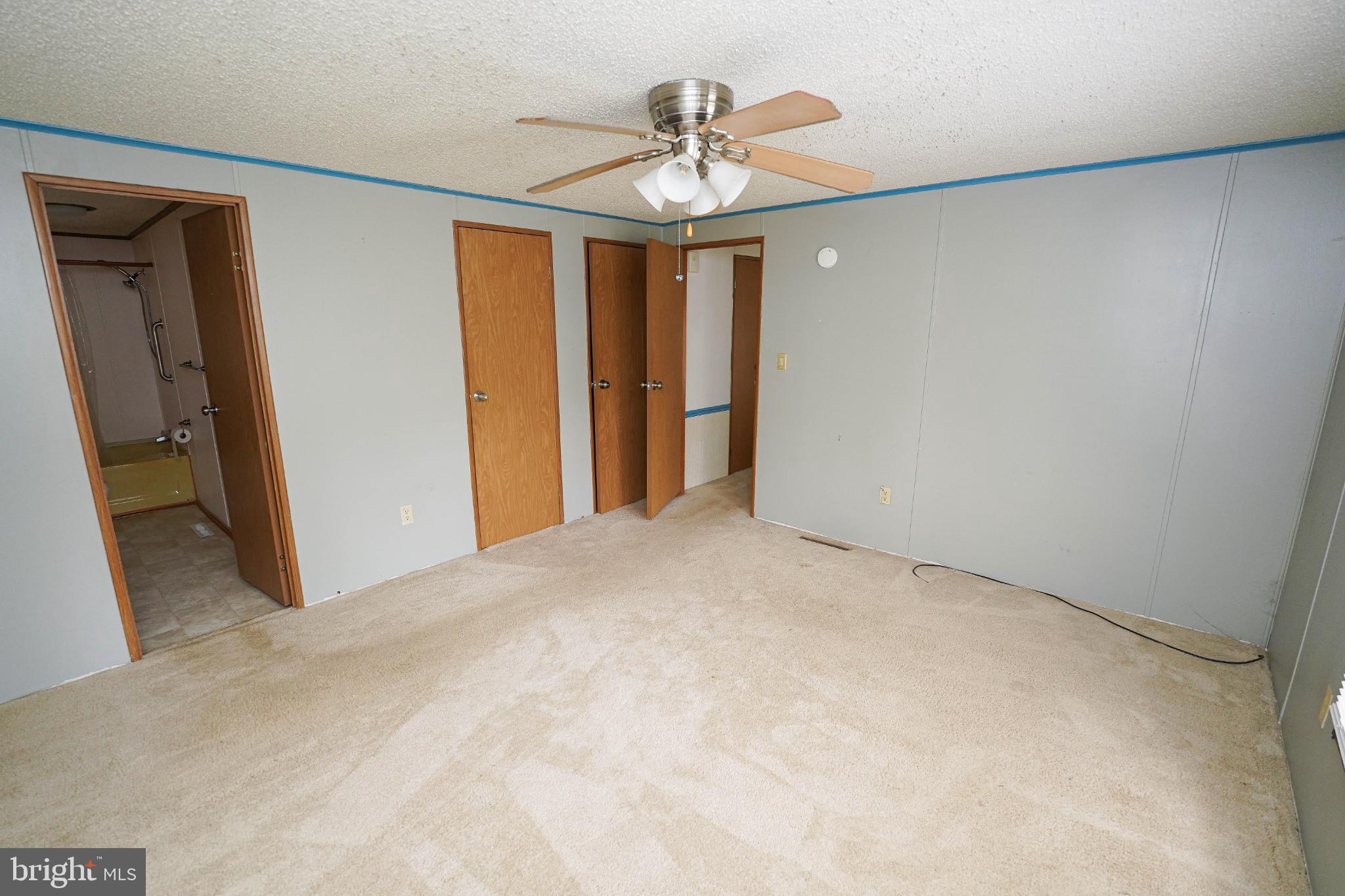 CEDARHURST ACRES - Residential