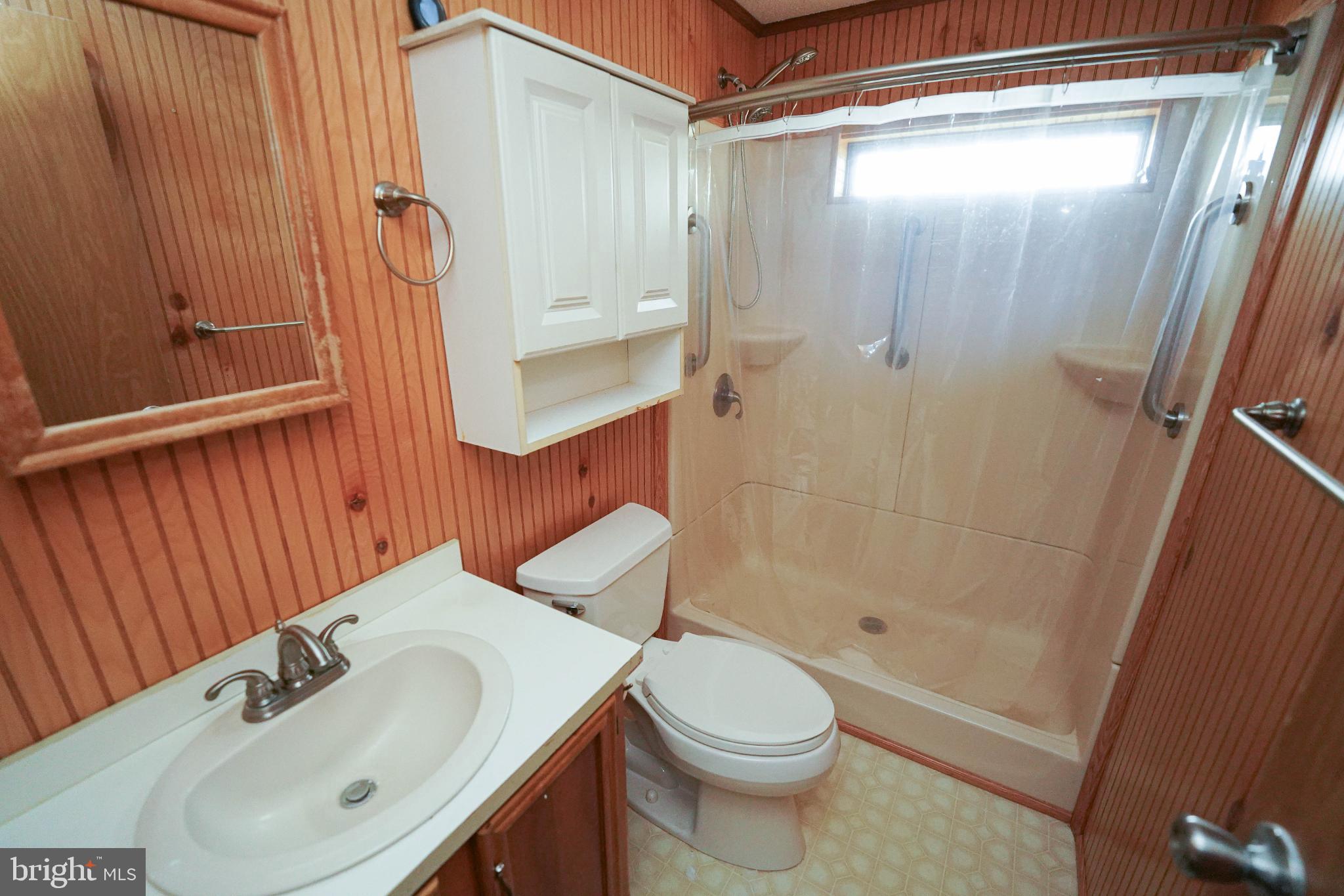 CEDARHURST ACRES - Residential