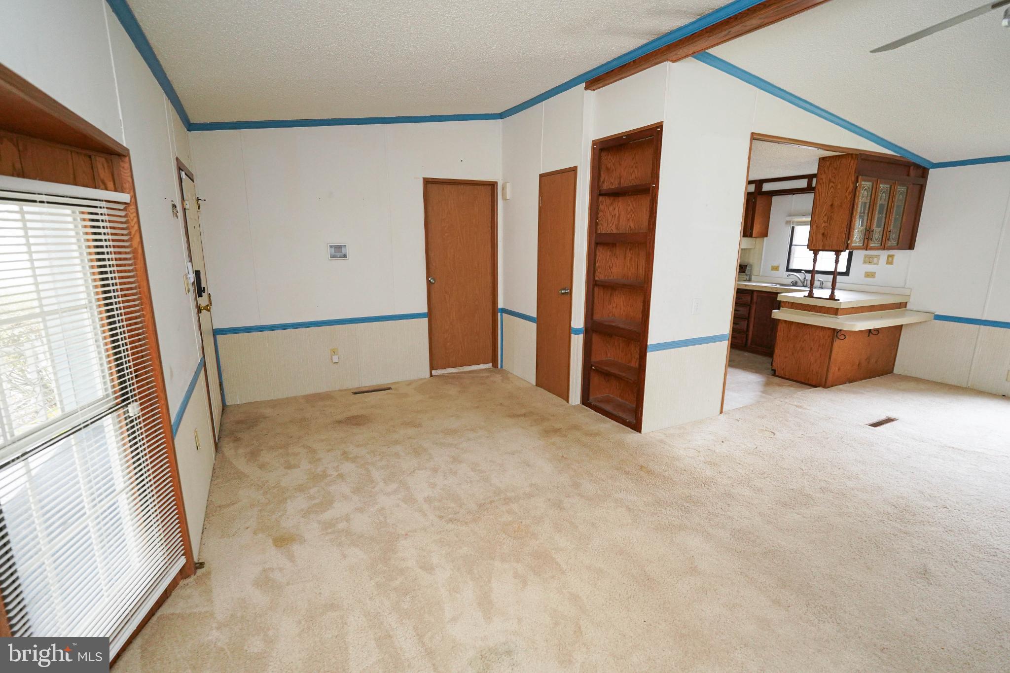 CEDARHURST ACRES - Residential