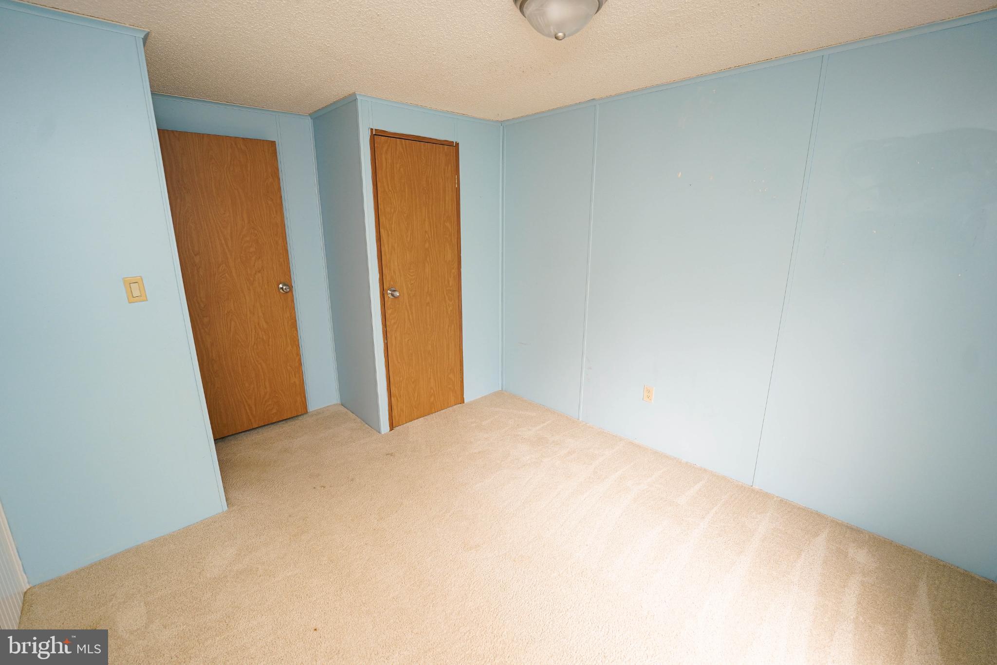 CEDARHURST ACRES - Residential