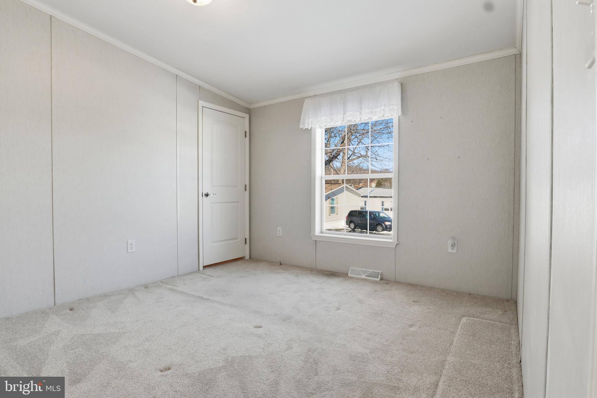 CRESTVIEW MHP - Residential