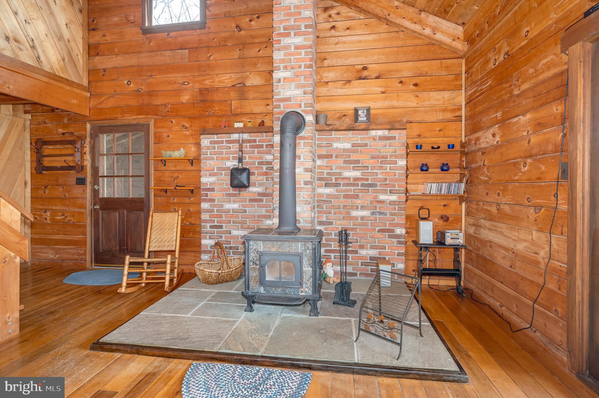 SLEEPY CREEK ORCHARD - Residential