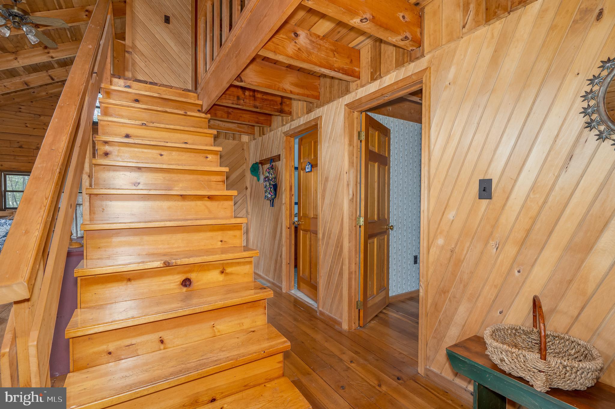 SLEEPY CREEK ORCHARD - Residential