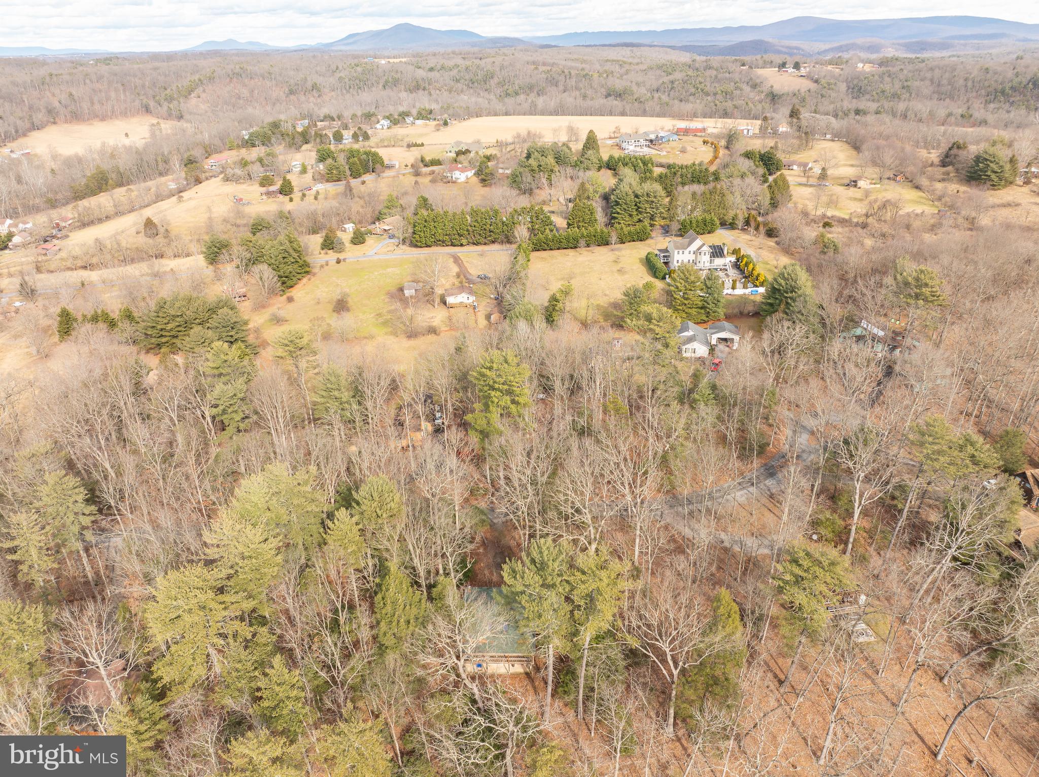 SLEEPY CREEK ORCHARD - Residential