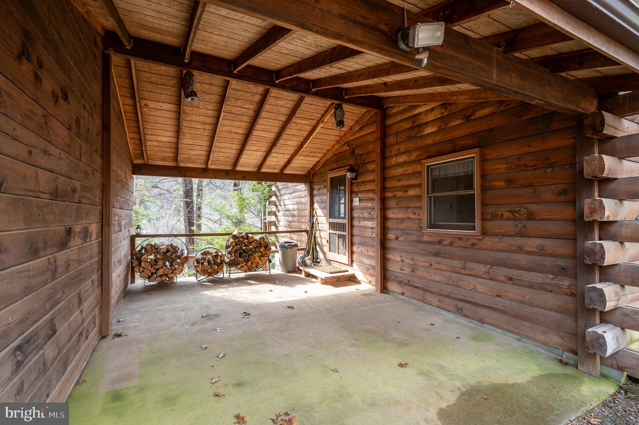 SLEEPY CREEK ORCHARD - Residential