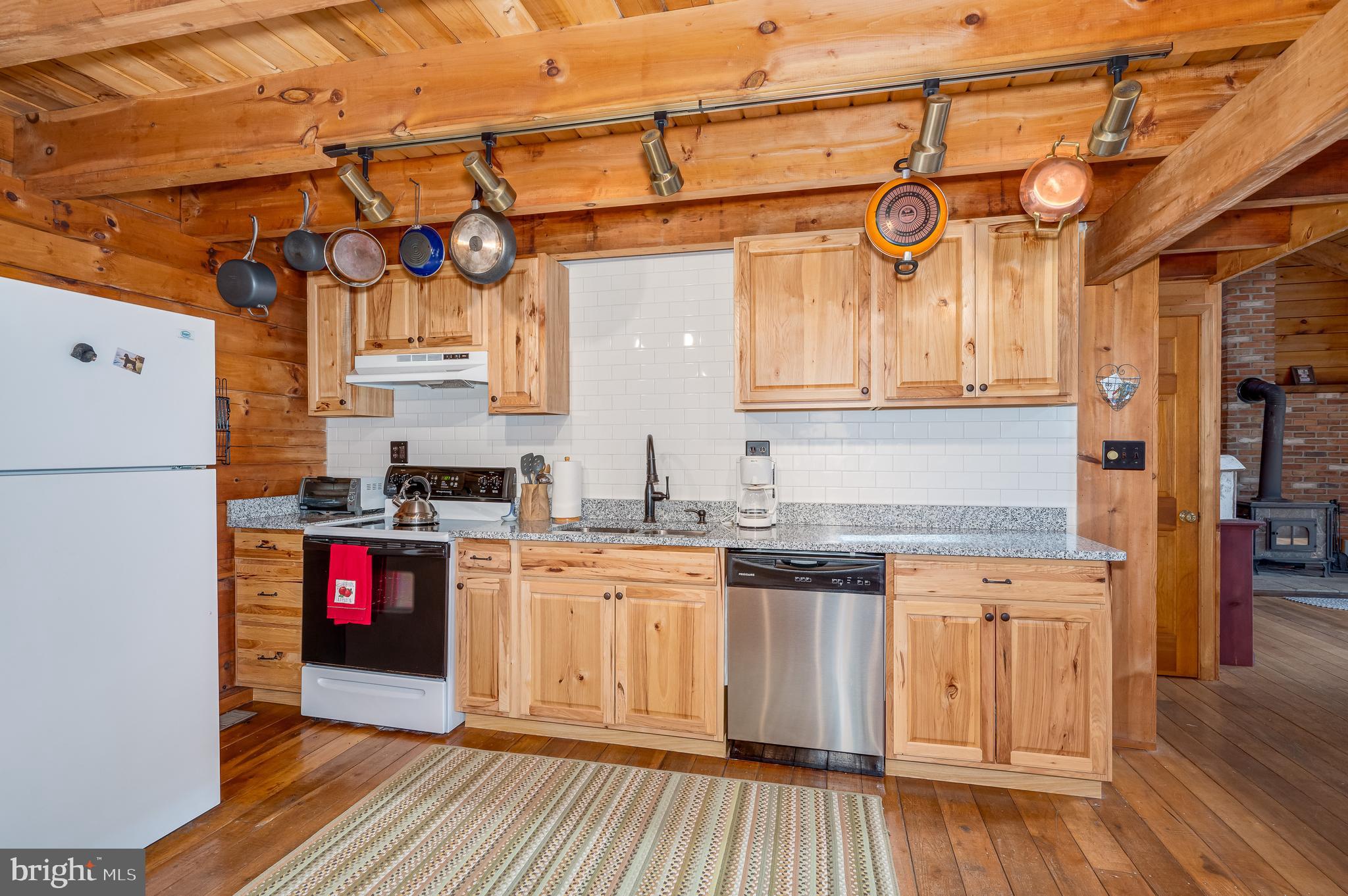 SLEEPY CREEK ORCHARD - Residential